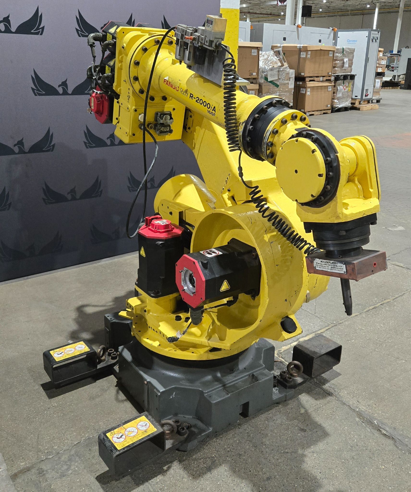FANUC R‑2000iA/165F Complete with R‑J3iB Controller USED 5