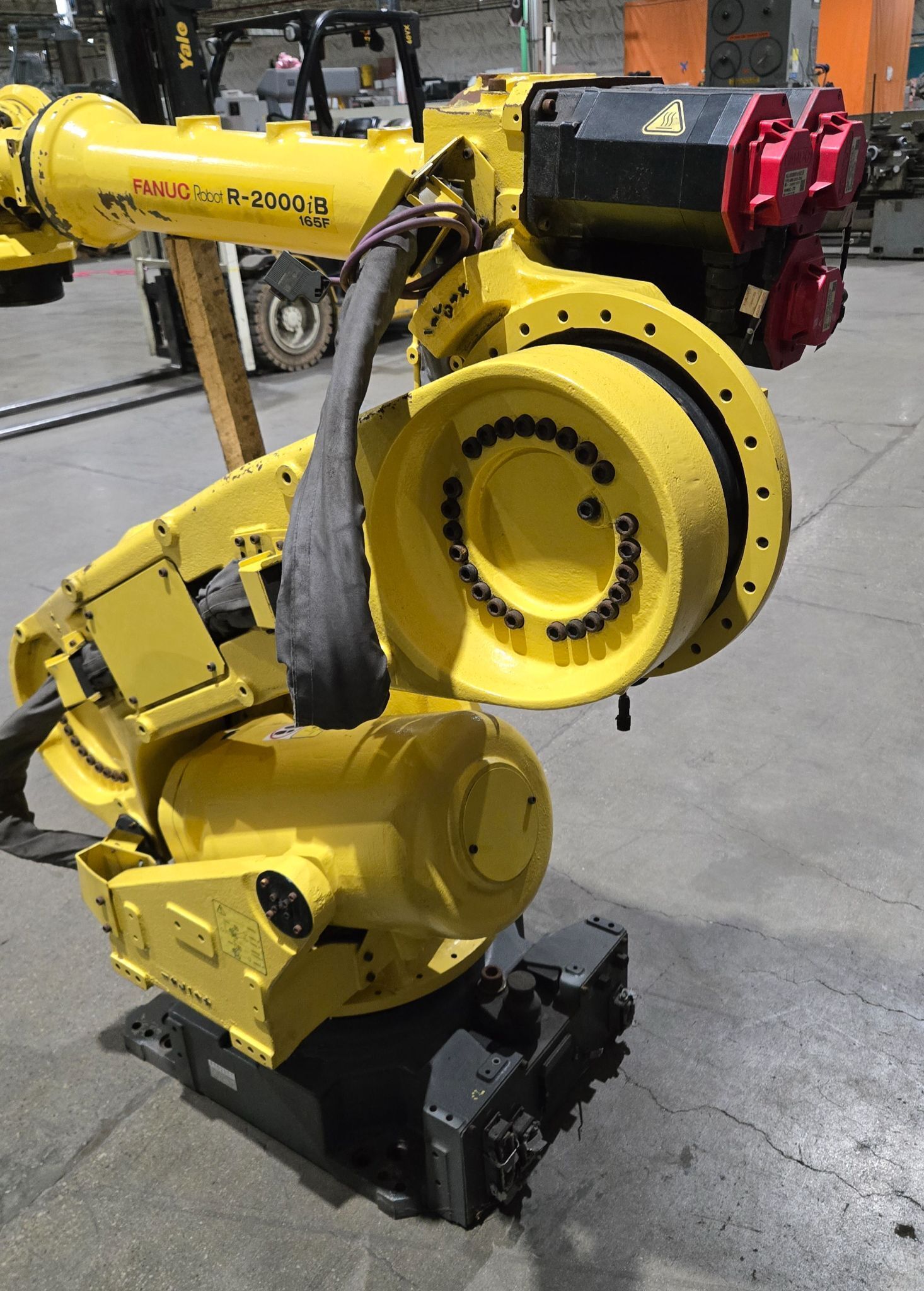 FANUC R‑2000iB/165F with R‑30iA Controller PARTS ONLY 9