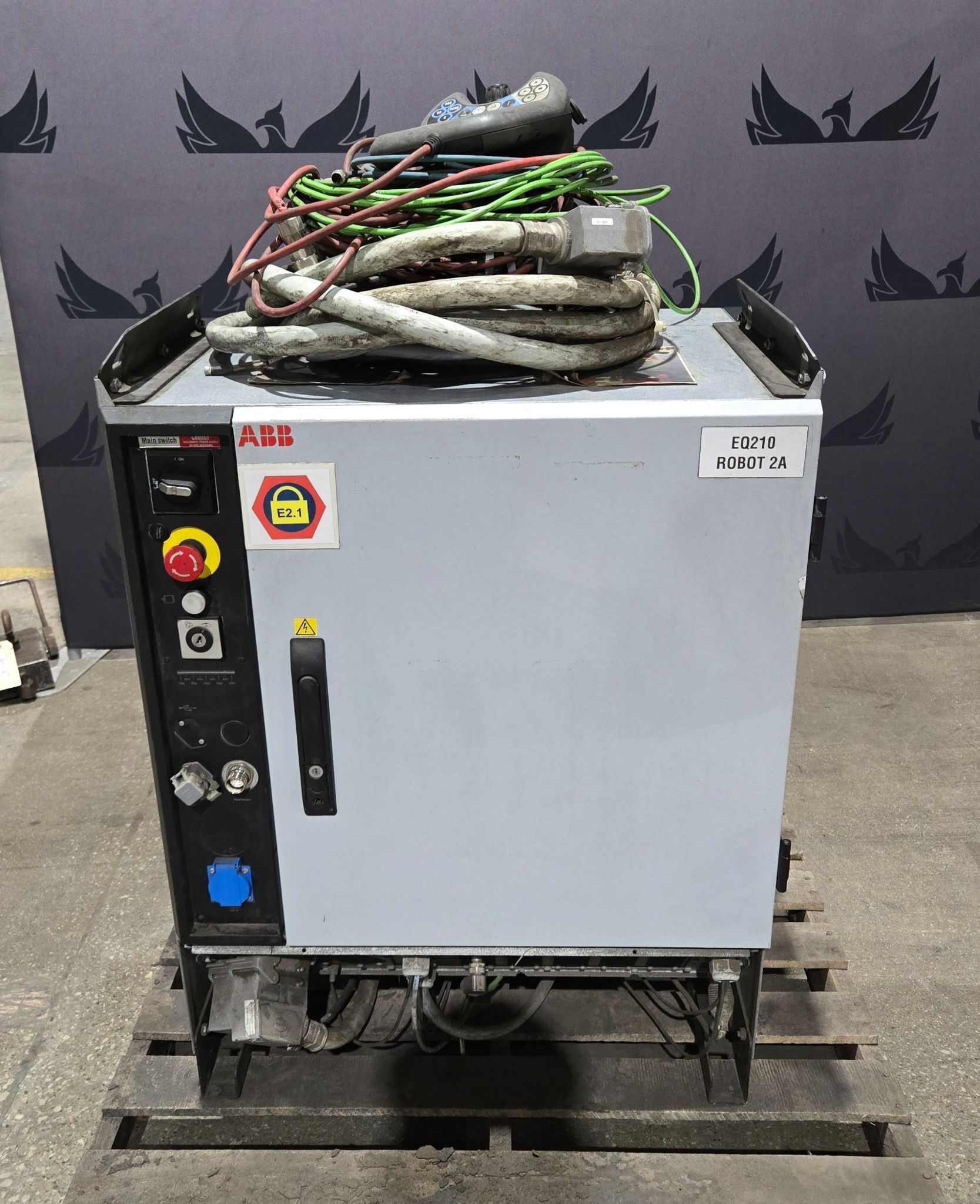ABB IRB 6640‑180/2.55 Complete with IRC5 Controller USED 12