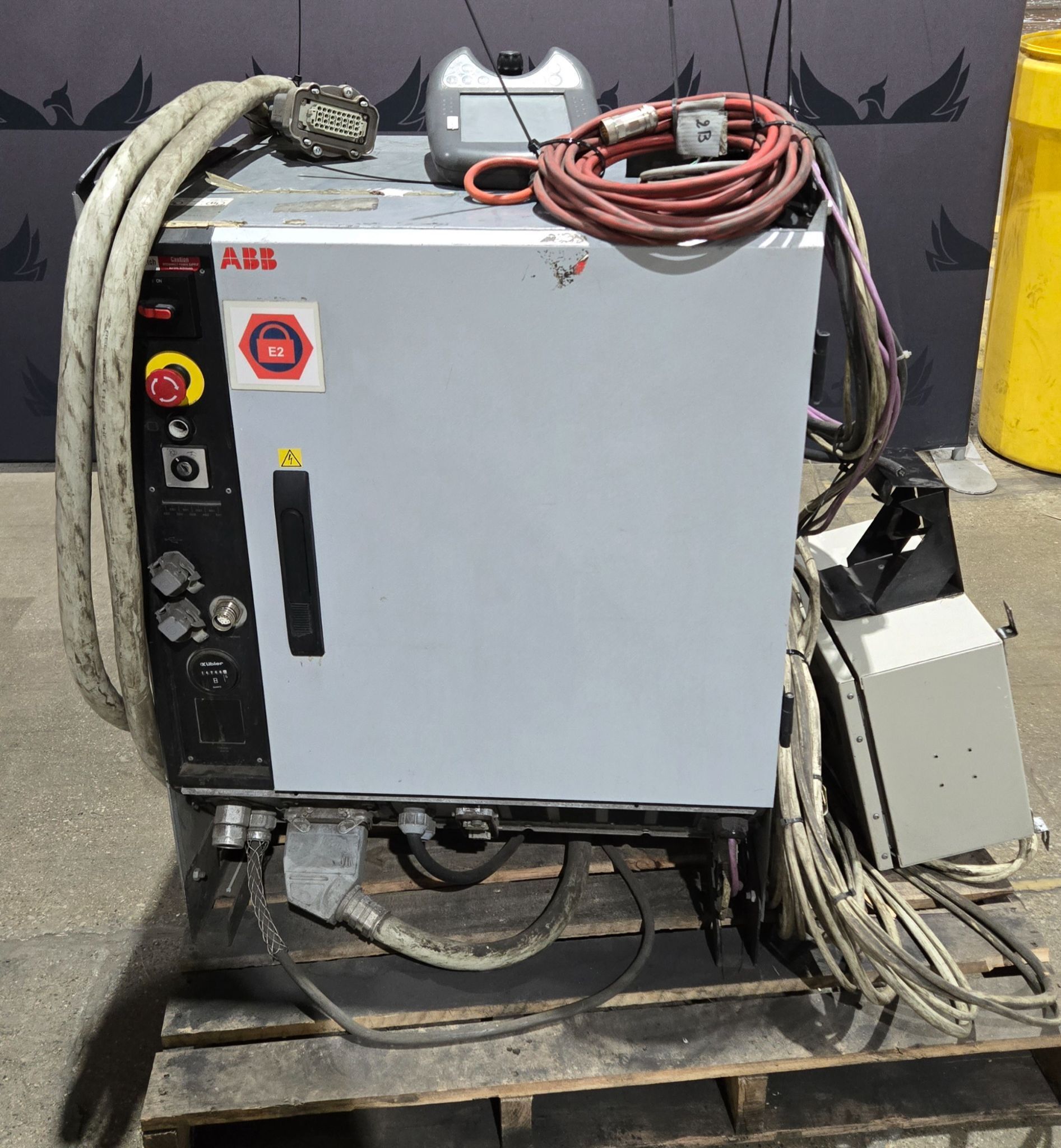 ABB IRB 6600-175/2.55 Complete with IRC5 Controller and 12" Riser USED 13