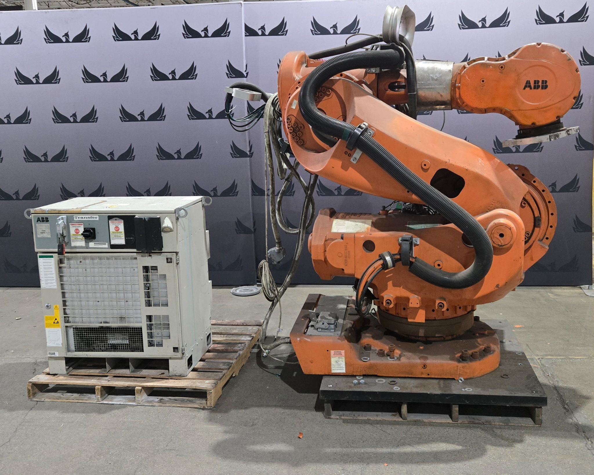 ABB IRB 7600-400/2.55 Robot with S4C+ Controller USED 0