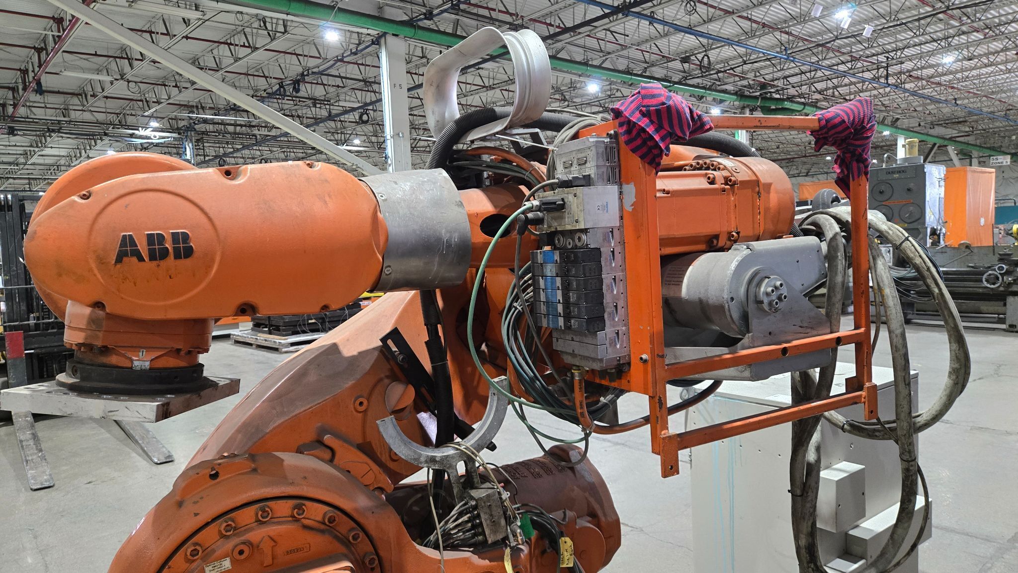 ABB IRB 7600-400/2.55 Robot with S4C+ Controller USED 5