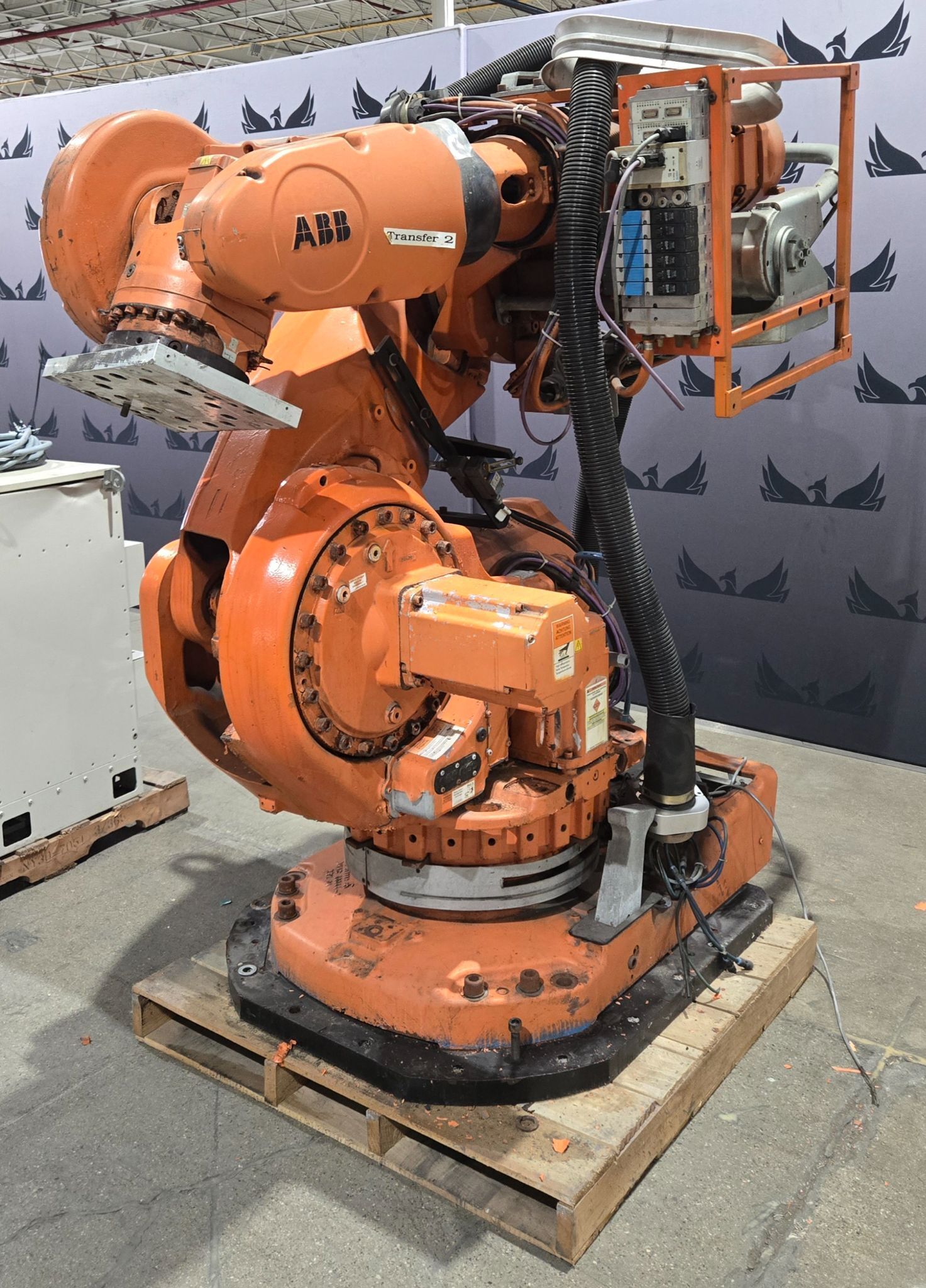 ABB IRB 7600-400/2.55 Robot with IRC5 Controller USED 3