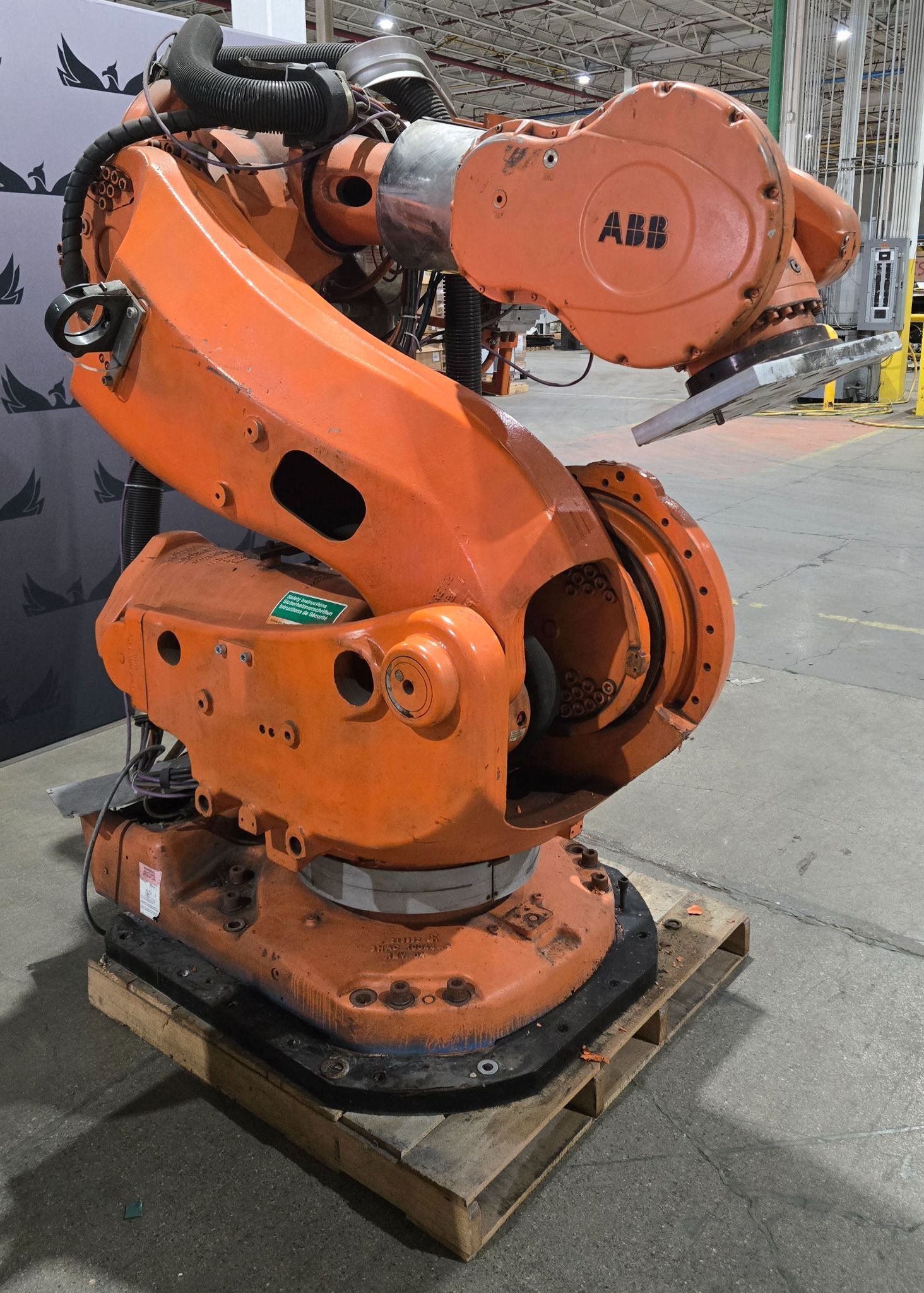 ABB IRB 7600-400/2.55 Robot with IRC5 Controller USED 2