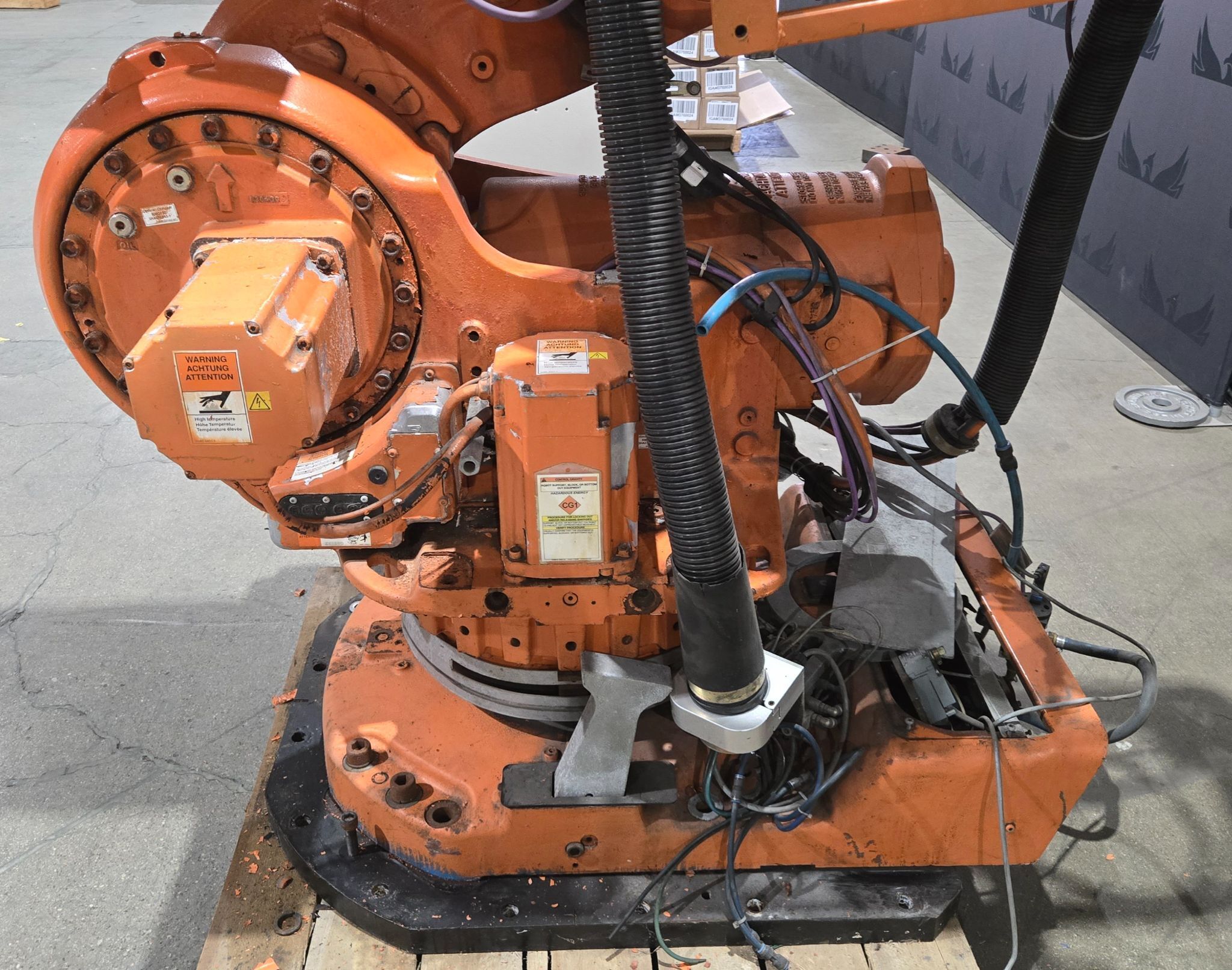 ABB IRB 7600-400/2.55 Robot with S4C+ Controller USED 9