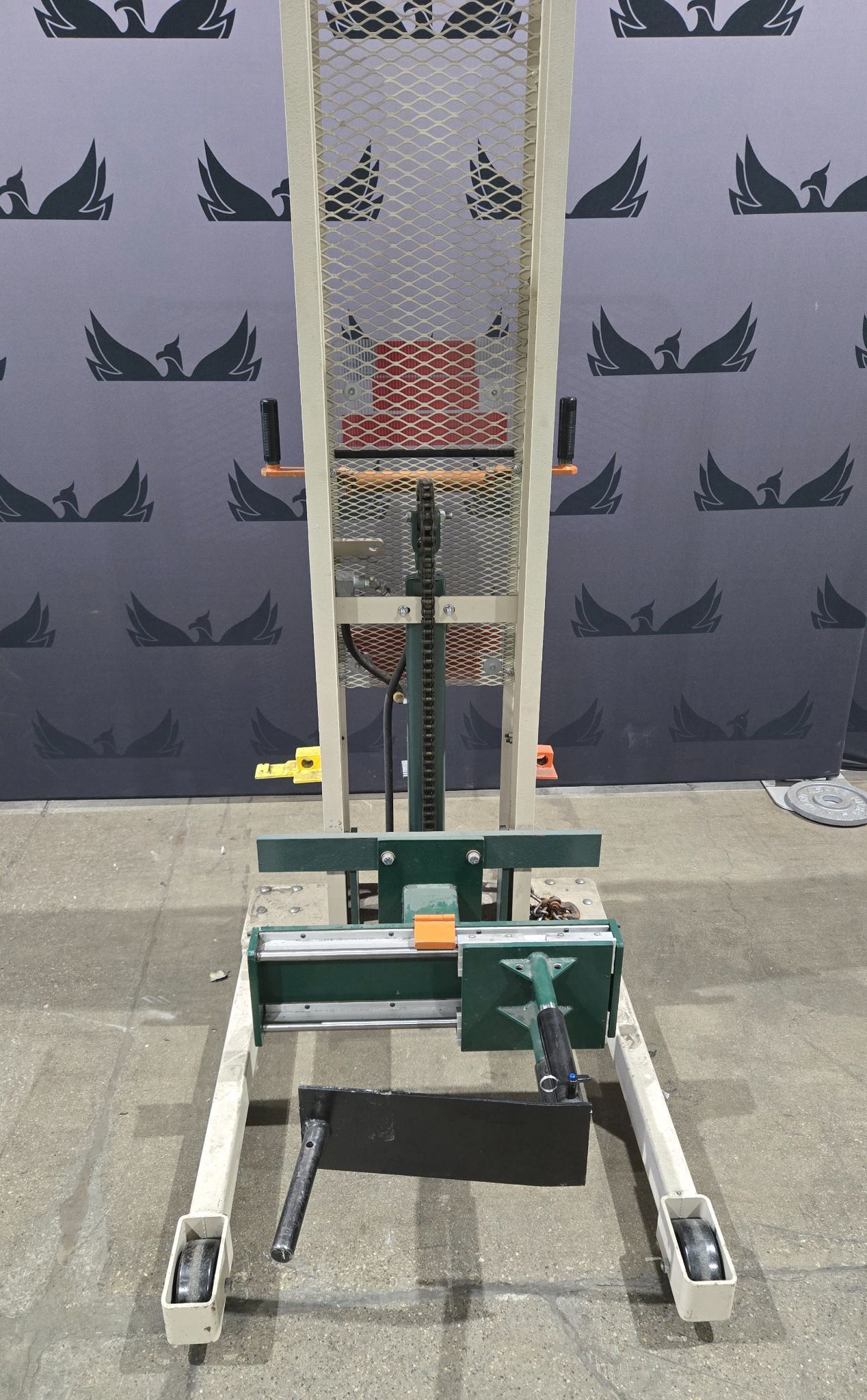 BEECH FS-3056 Hydraulic Fork Stacker USED 0