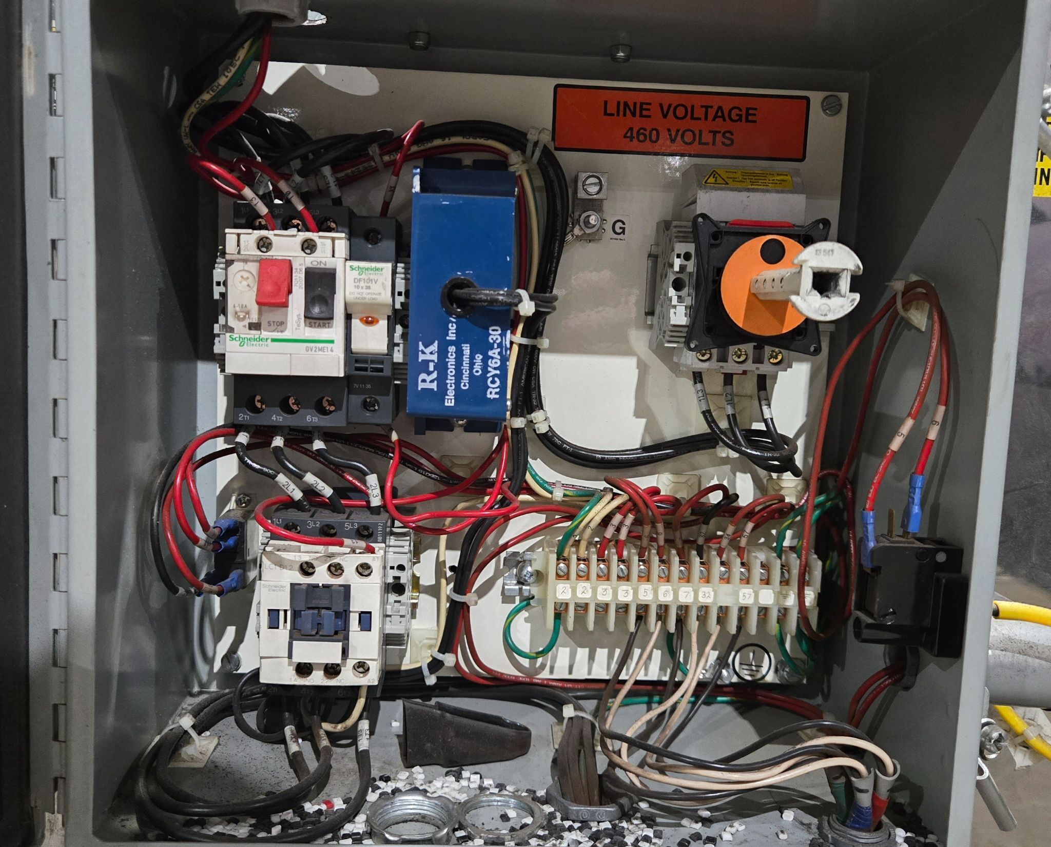 UNA-DYN 5HP Vacuum Pump System US15‑VS504 USED 4