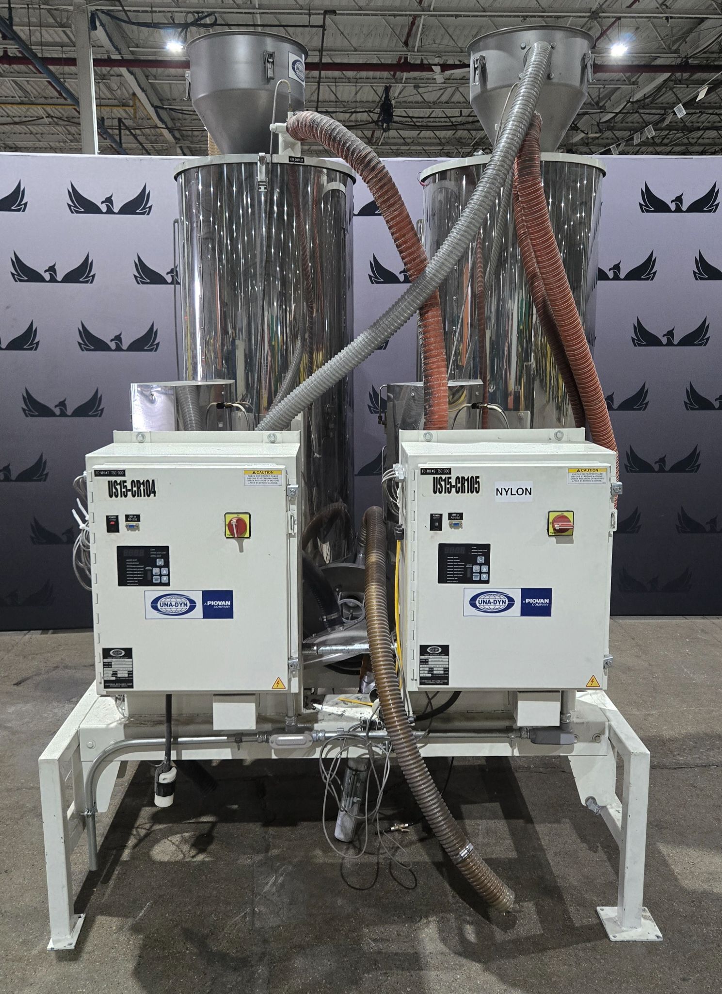 UNA-DYN FC-XMH Dual Hopper Material Drying and Conveying System USED 0