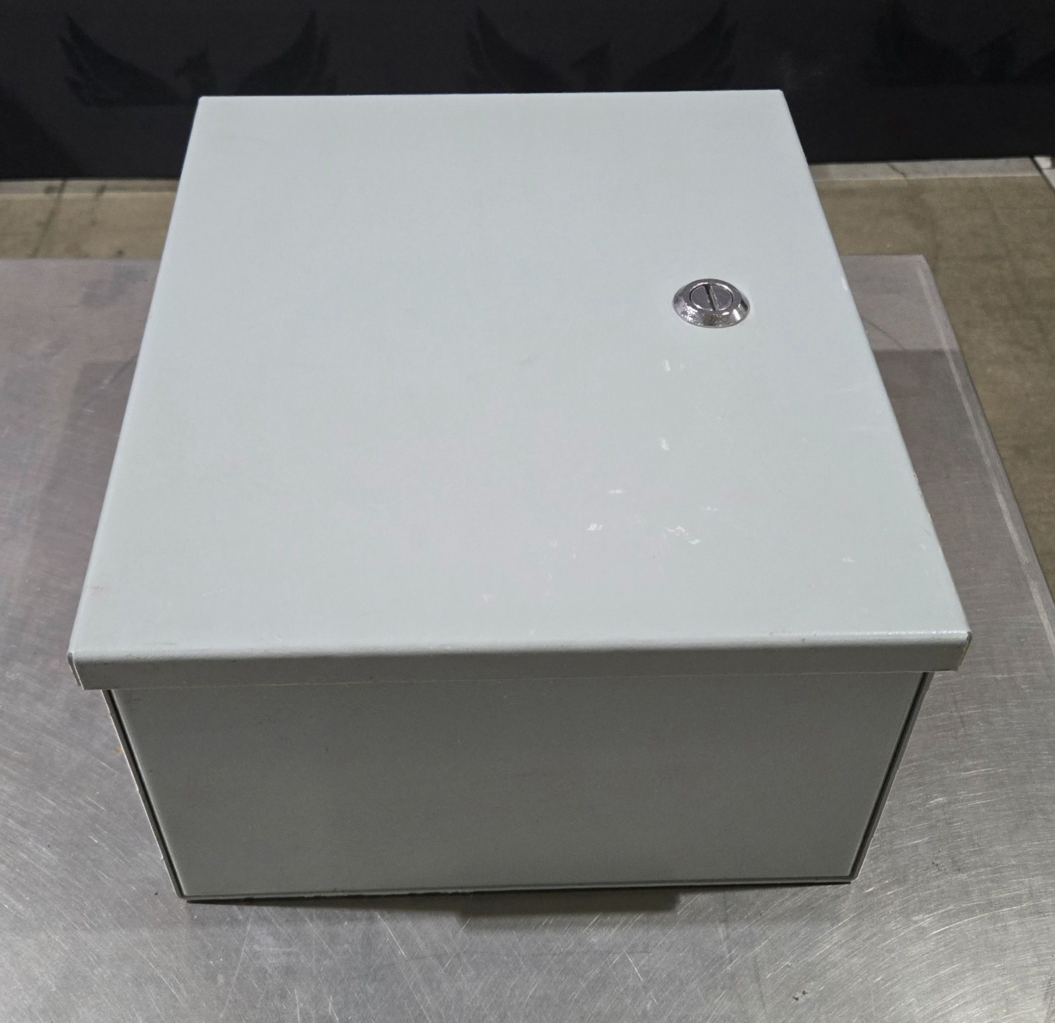 HUBBELL WIEGMANN N1C101206 Electrical Enclosure Type 1 USED 0