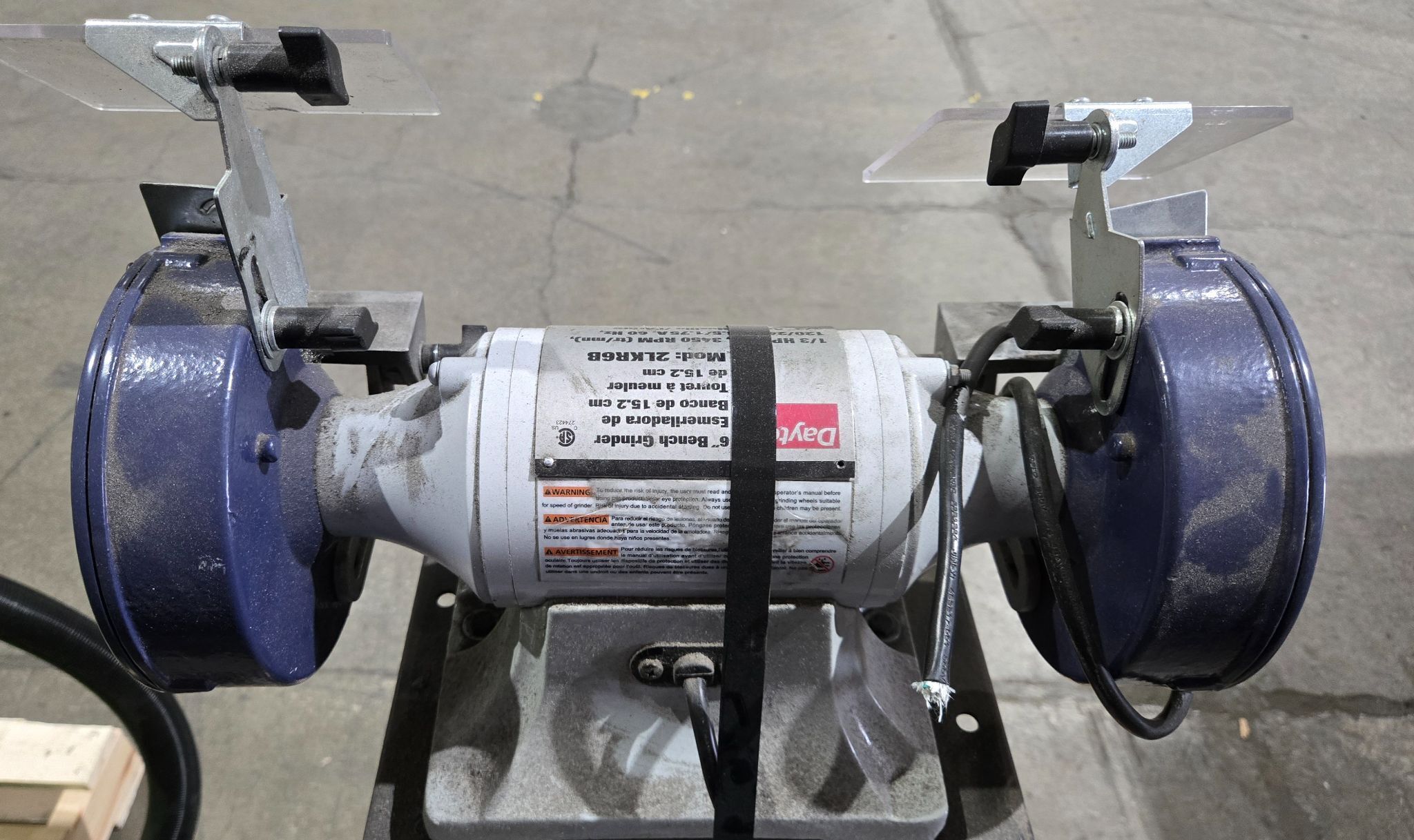DAYTON 2LKR6B 6 In Bench Grinder 1/3 HP 3450 RPM USED 5