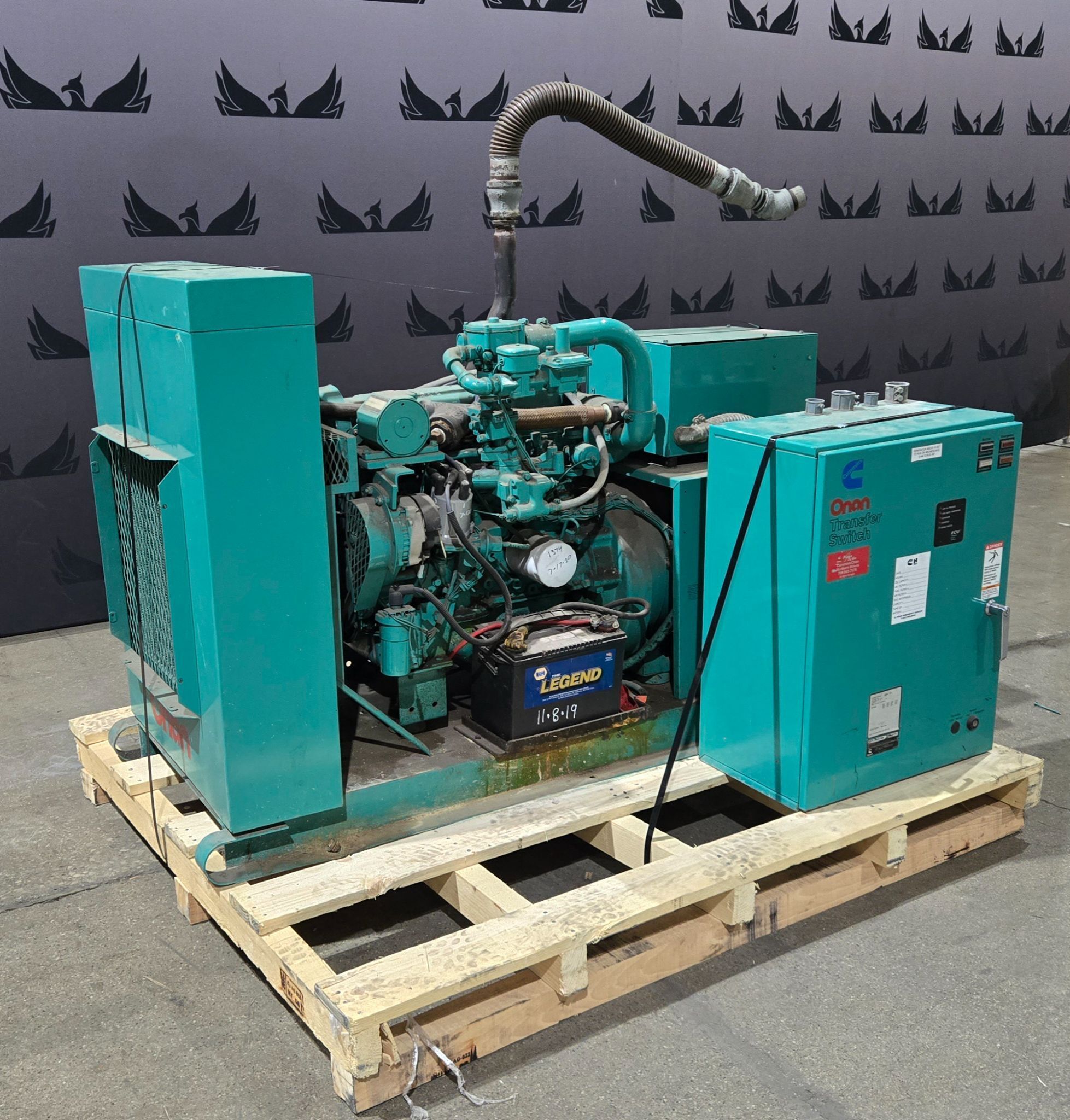ONAN 20ES L25850B Generator Set w/ Automatic Transfer Switch USED 2