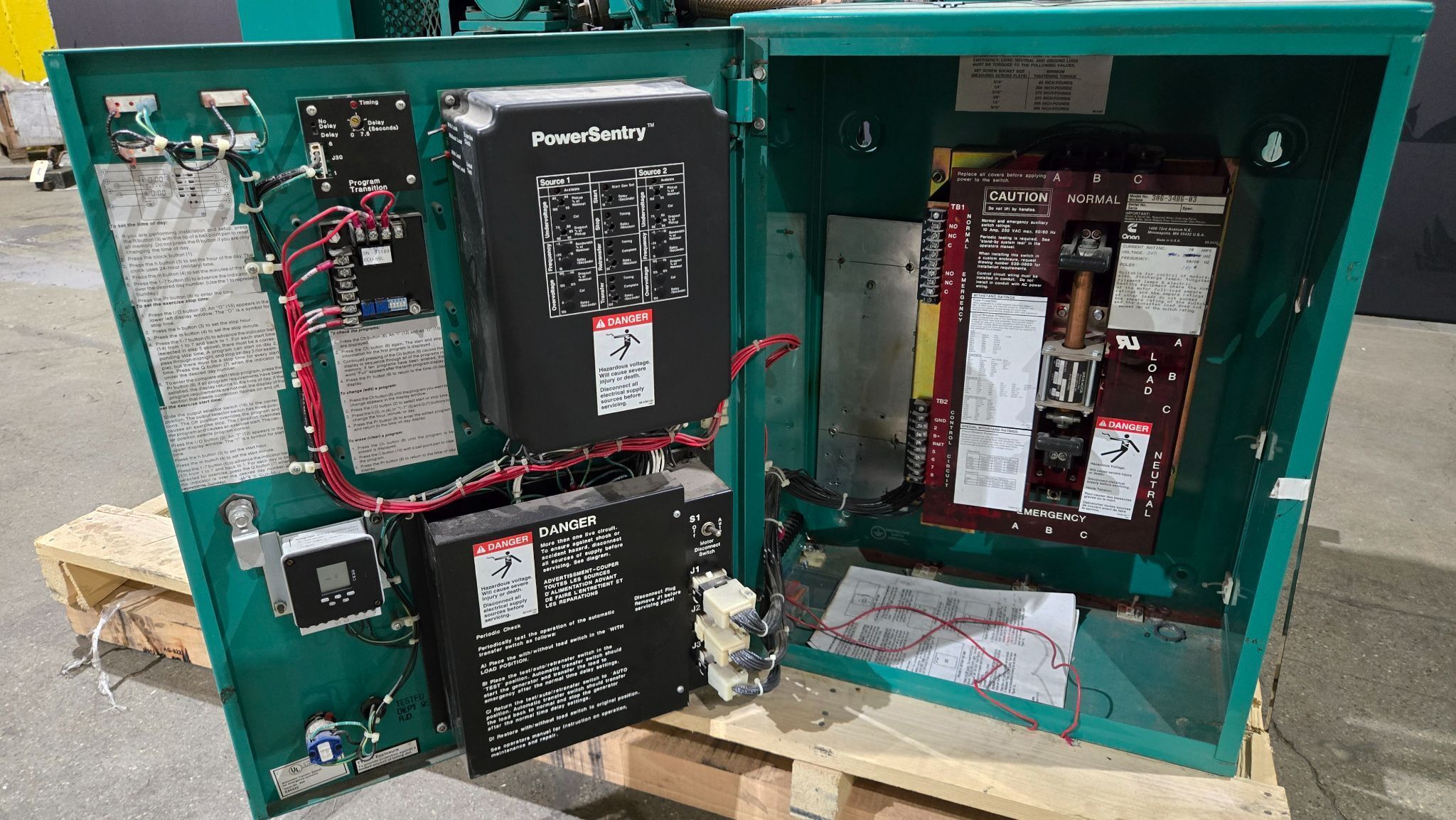 ONAN 20ES L25850B Generator Set w/ Automatic Transfer Switch USED 12