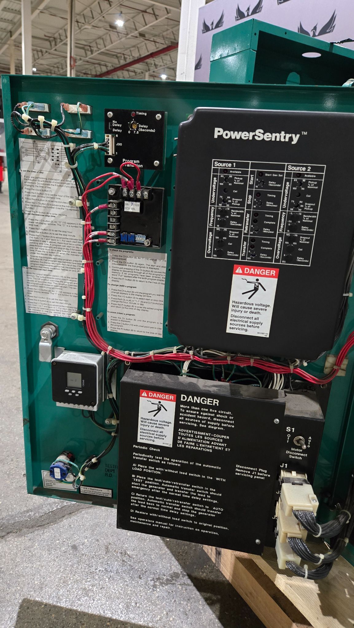 ONAN 20ES L25850B Generator Set w/ Automatic Transfer Switch USED 13