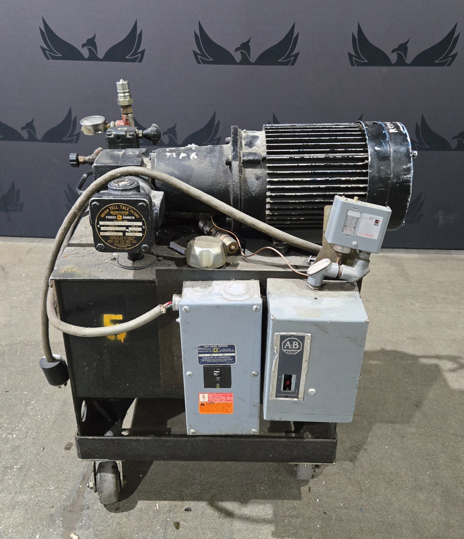 PARKER HANNIFIN 411EP2LRAB2TKD Hydraulic Power Unit USED 3