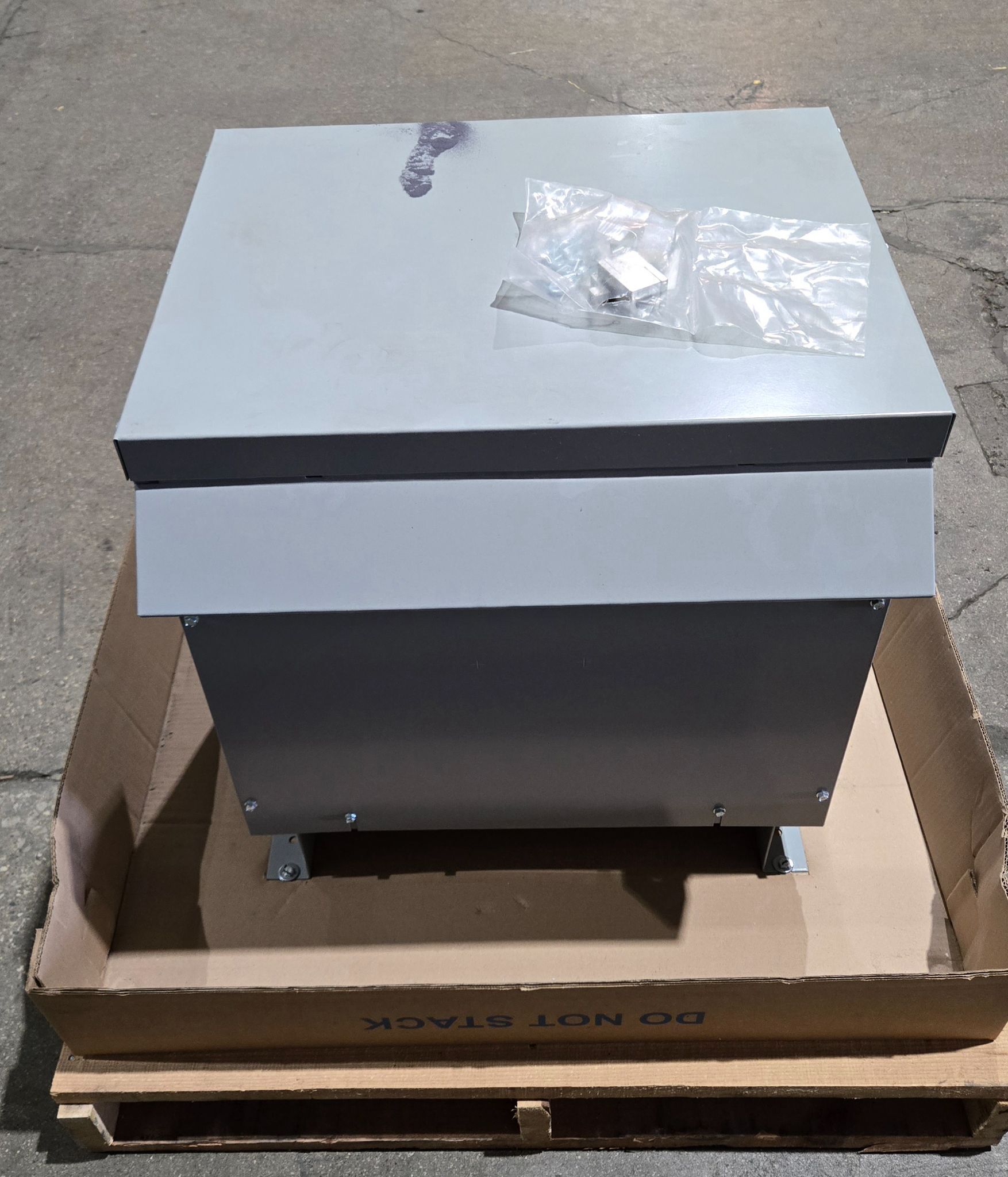 ACME ELECTRIC T3045K0013B 45 kVA 3 Phase Dry Type Transformer USED 3