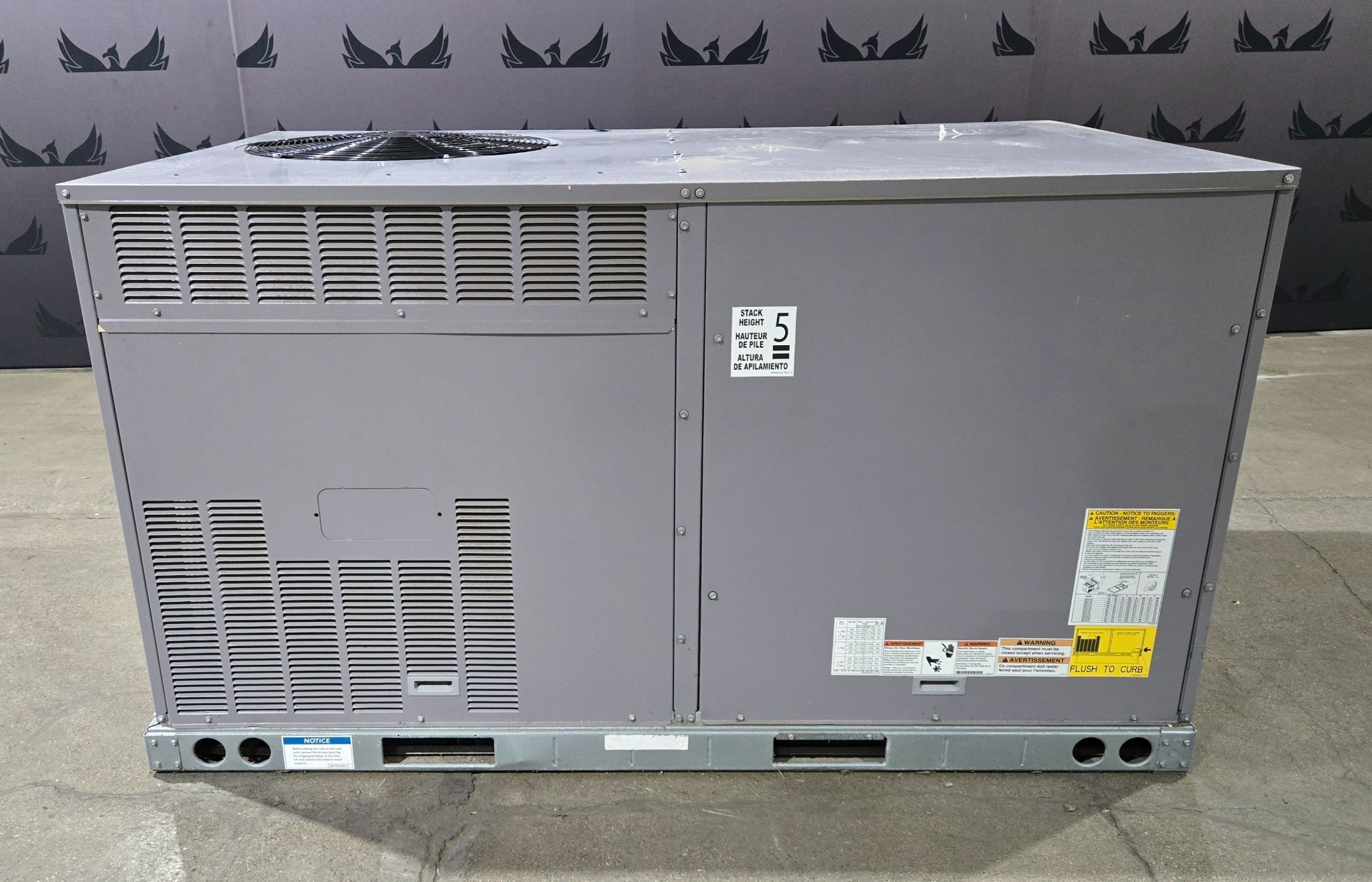 Carrier WeatherMaker 50FCQM07A2A6-A0A0A0 Packaged Rooftop HVAC Unit 460V USED 0