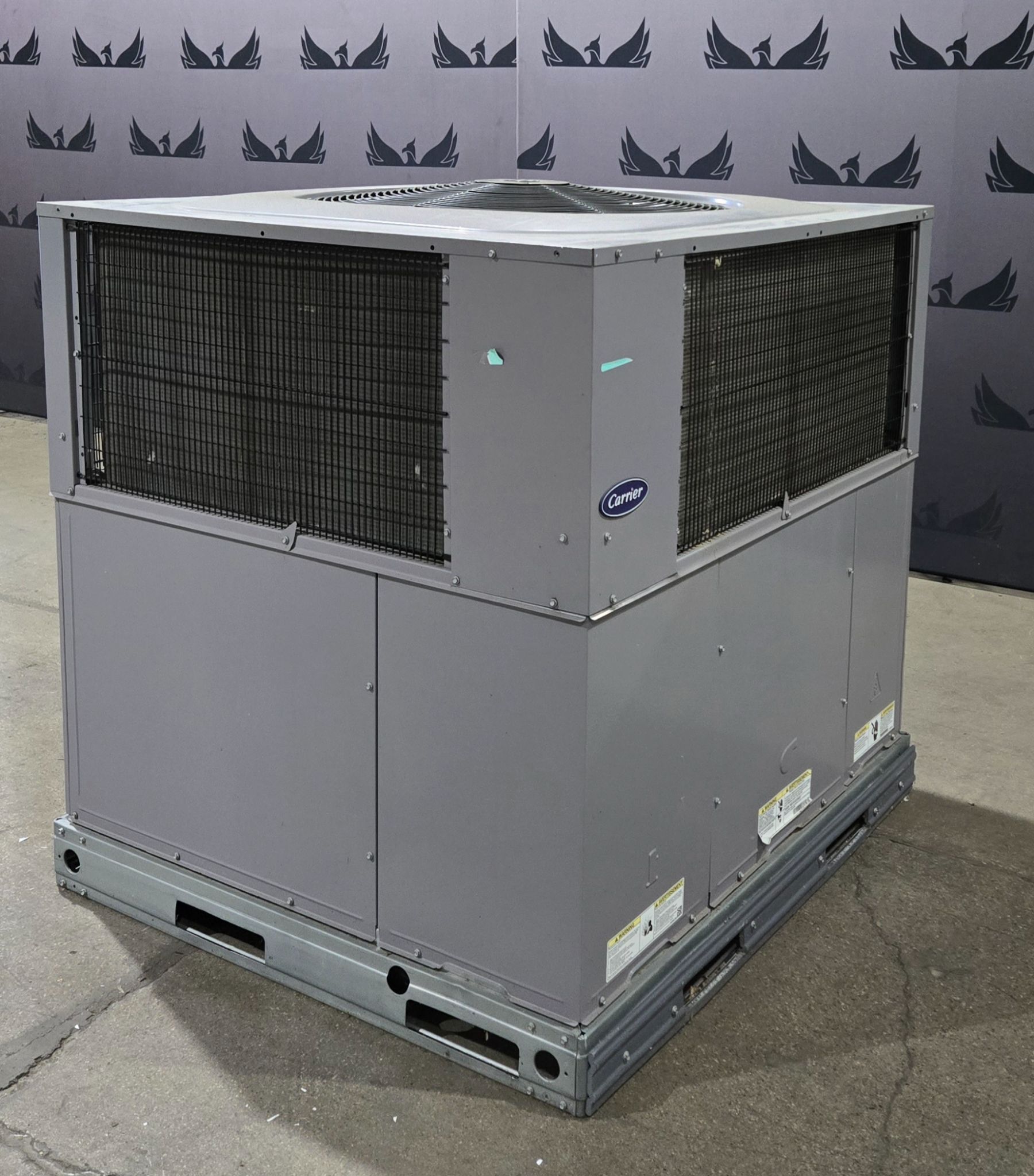 Carrier 50VT-C36-60 Rooftop HVAC Unit 460V 3PH USED 2
