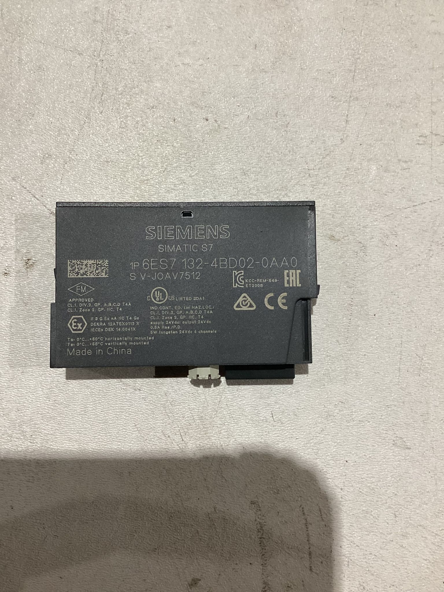SIEMENS 6ES7132‑4BD02‑0AA0 SIMATIC ET200S Output Module USED 1