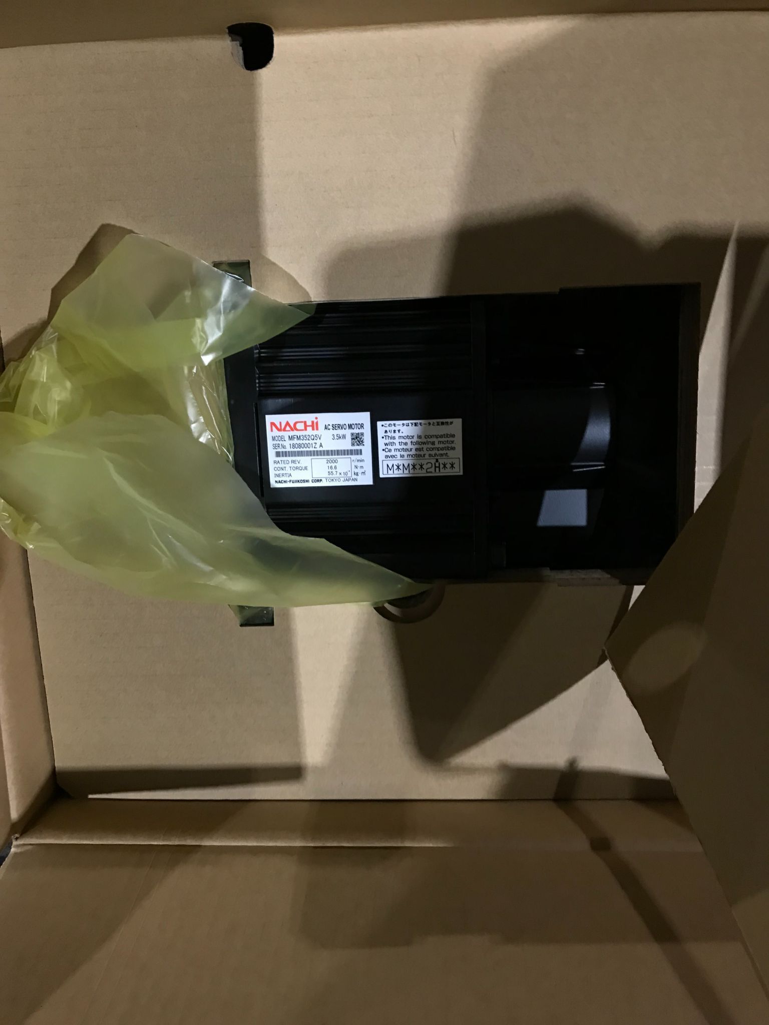 NACHI MFM352Q5V AC Servo Motor 3.5 kW NEW 0