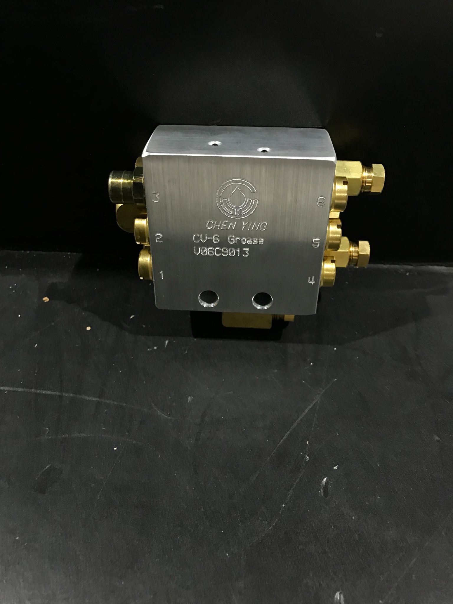 CHEN YING V069013 CV‑6 Grease Distribution Block NEW 2