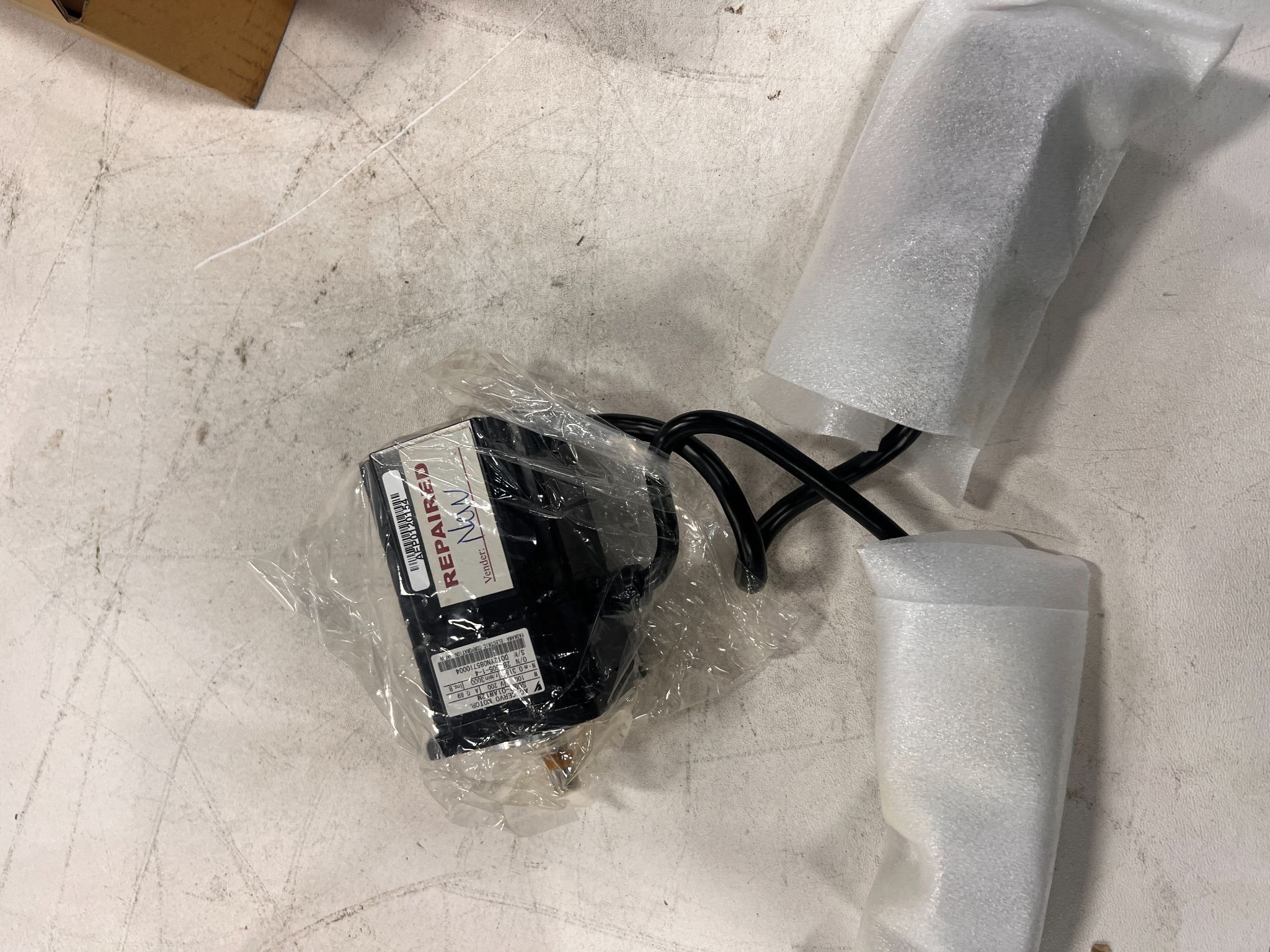YASKAWA SGMP‑01AW12M AC Servo Motor USED 0