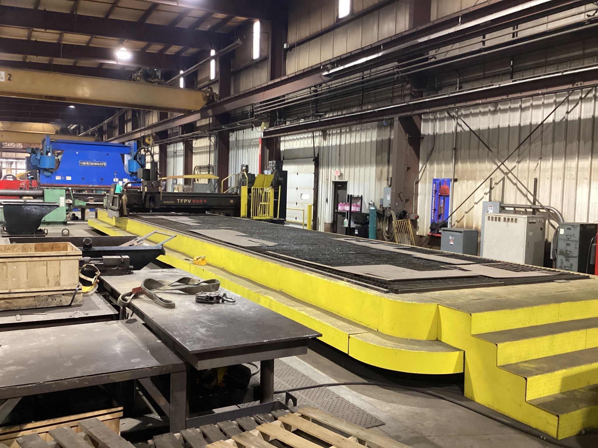 KOMATSU CNC 55' EXTENDED TABLE TWISTER PLASMA CUTTER 10'X55' - 2008 1