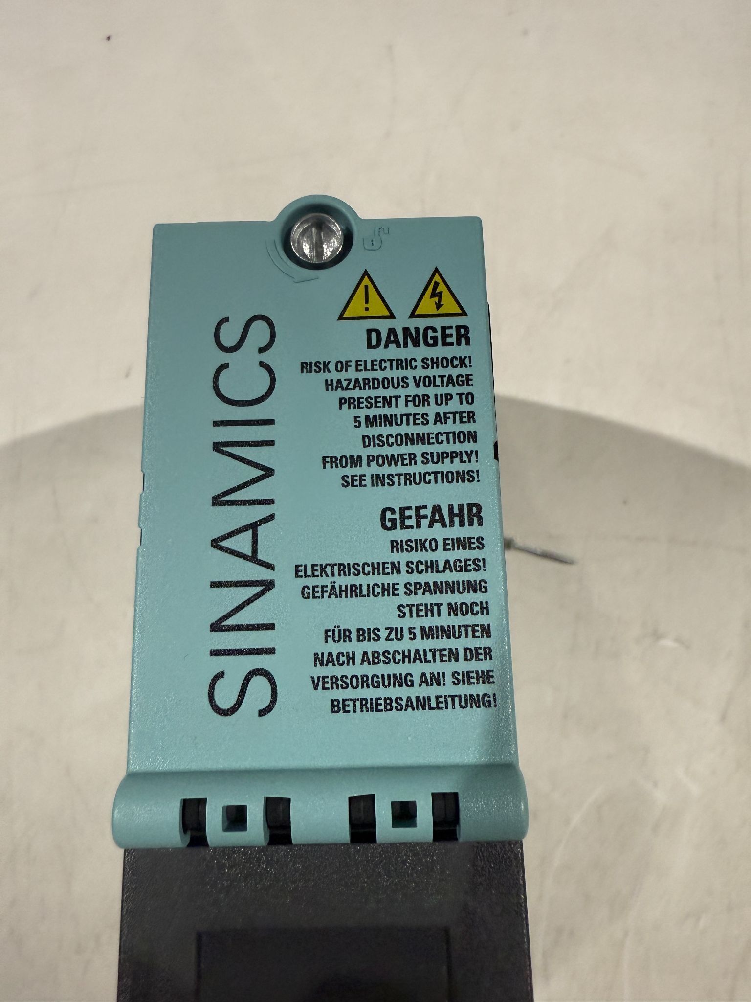 SIEMENS 6SL3120‑2TE15‑0A44 SINAMICS Double Motor Module NEW 1