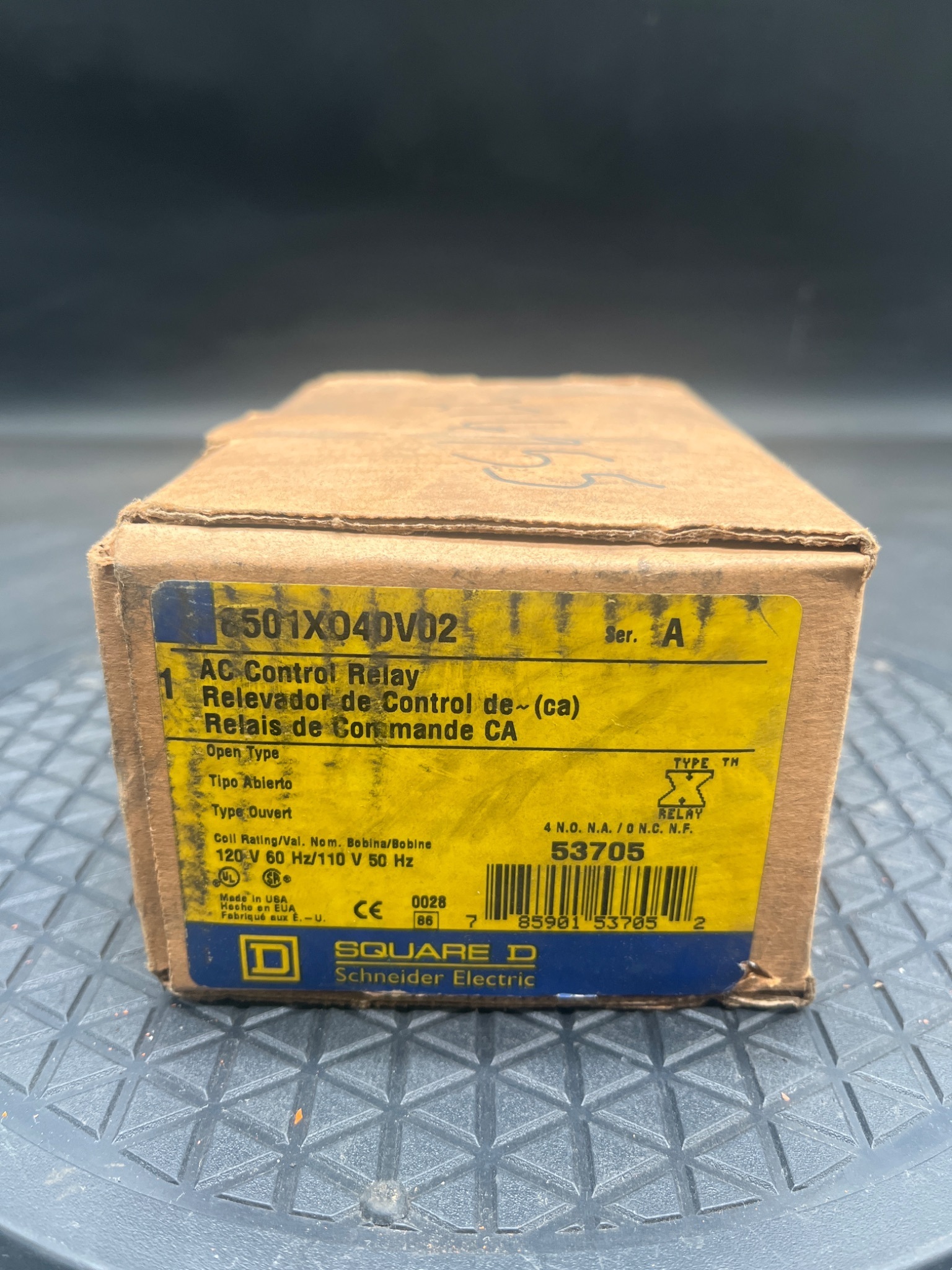 SQUARE D 8501XO40V02 Series A AC Control Relay NEW 0