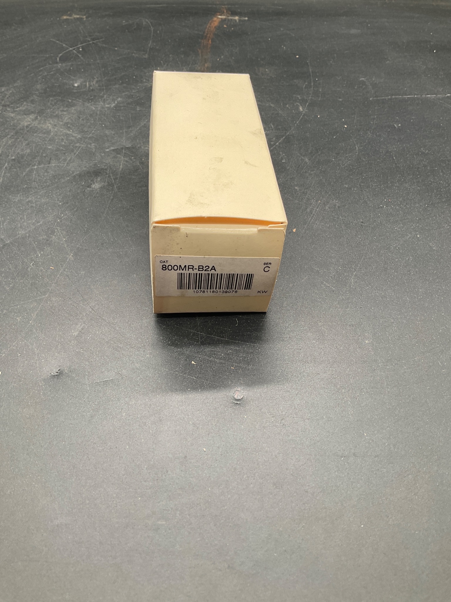 ALLEN‑BRADLEY 800MR‑B2A Push Button Operator NEW 3