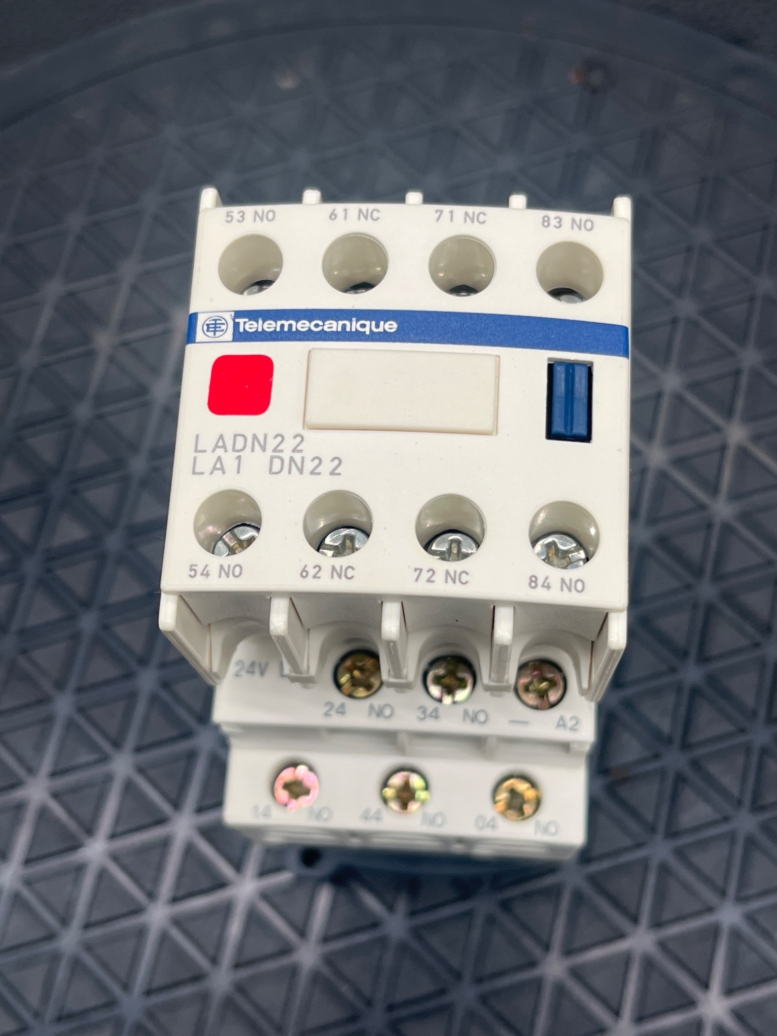 TELEMECANIQUE CAD72REQ3828G5 Control Relay Contactor NEW 0