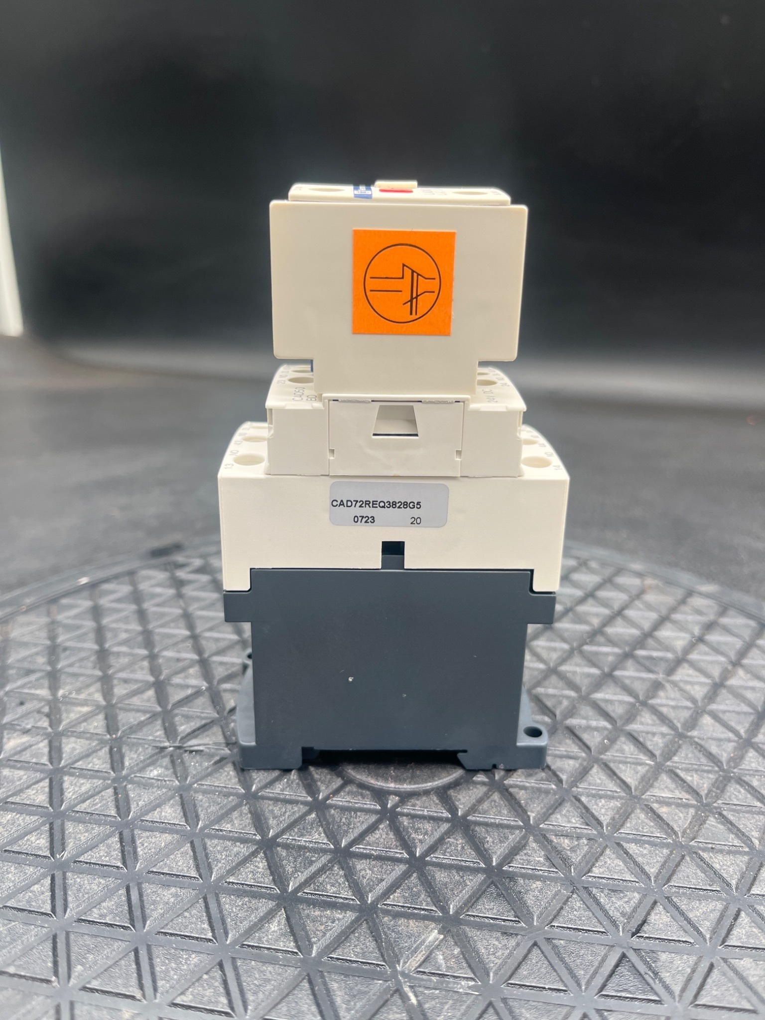 TELEMECANIQUE CAD72REQ3828G5 Control Relay Contactor NEW 2