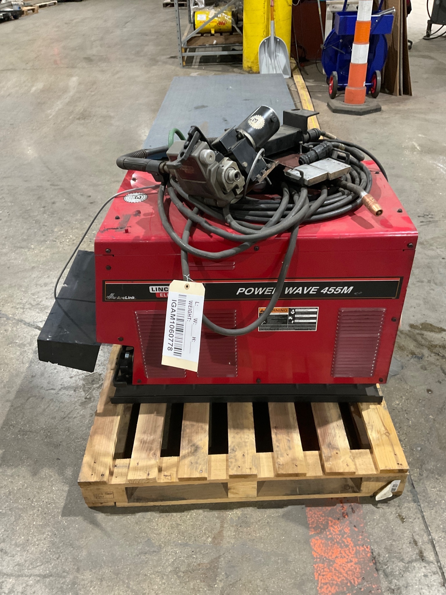 LINCOLN ELECTRIC POWER WAVE 455M Inverter Welder USED 1