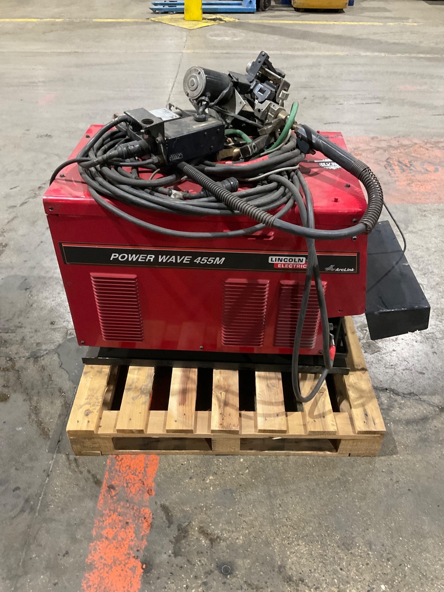 LINCOLN ELECTRIC POWER WAVE 455M Inverter Welder USED 4