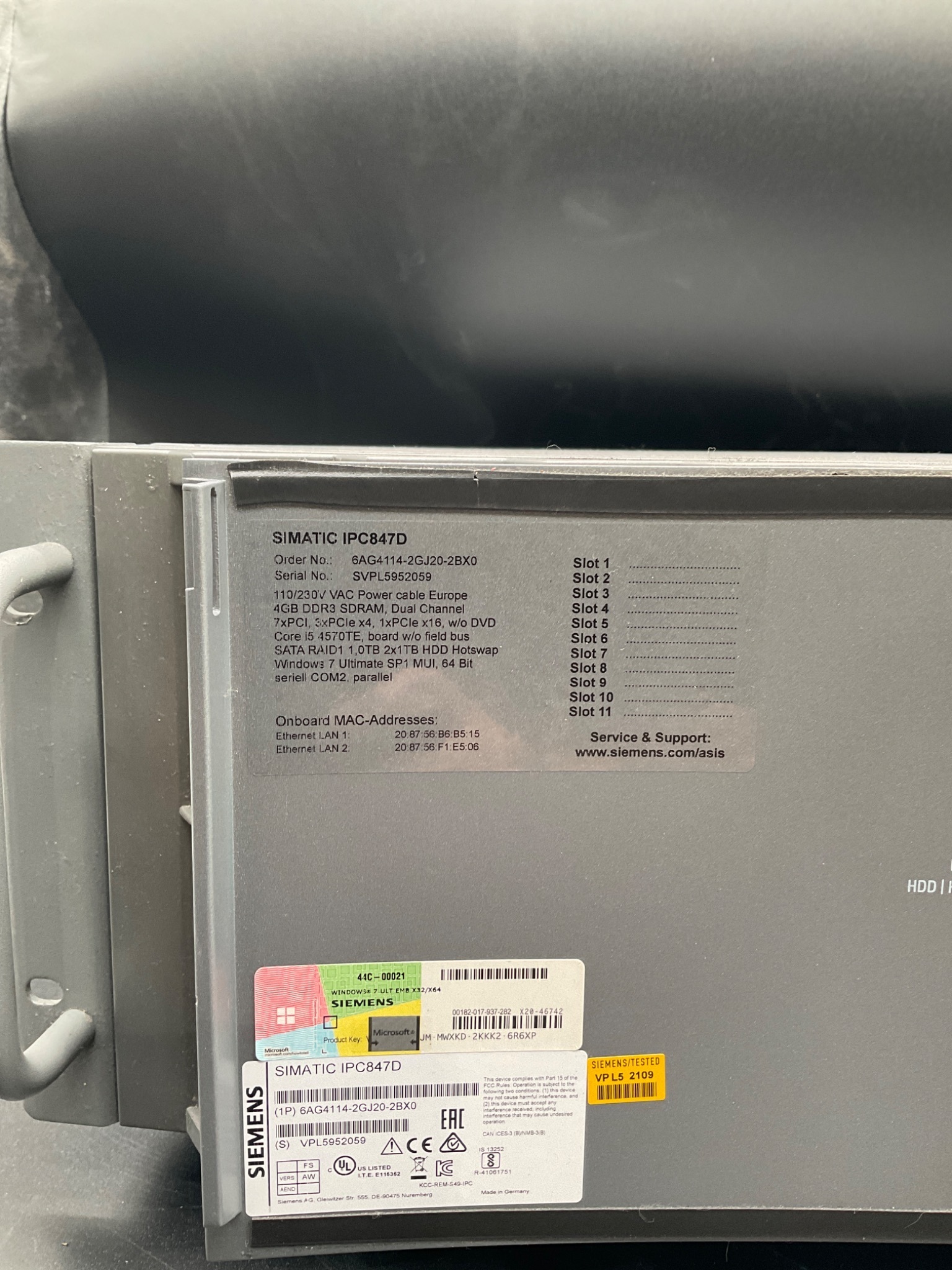 SIEMENS SIMATIC IPC847D 6AG4114‑2GJ20‑2BX0 Industrial PC USED 2