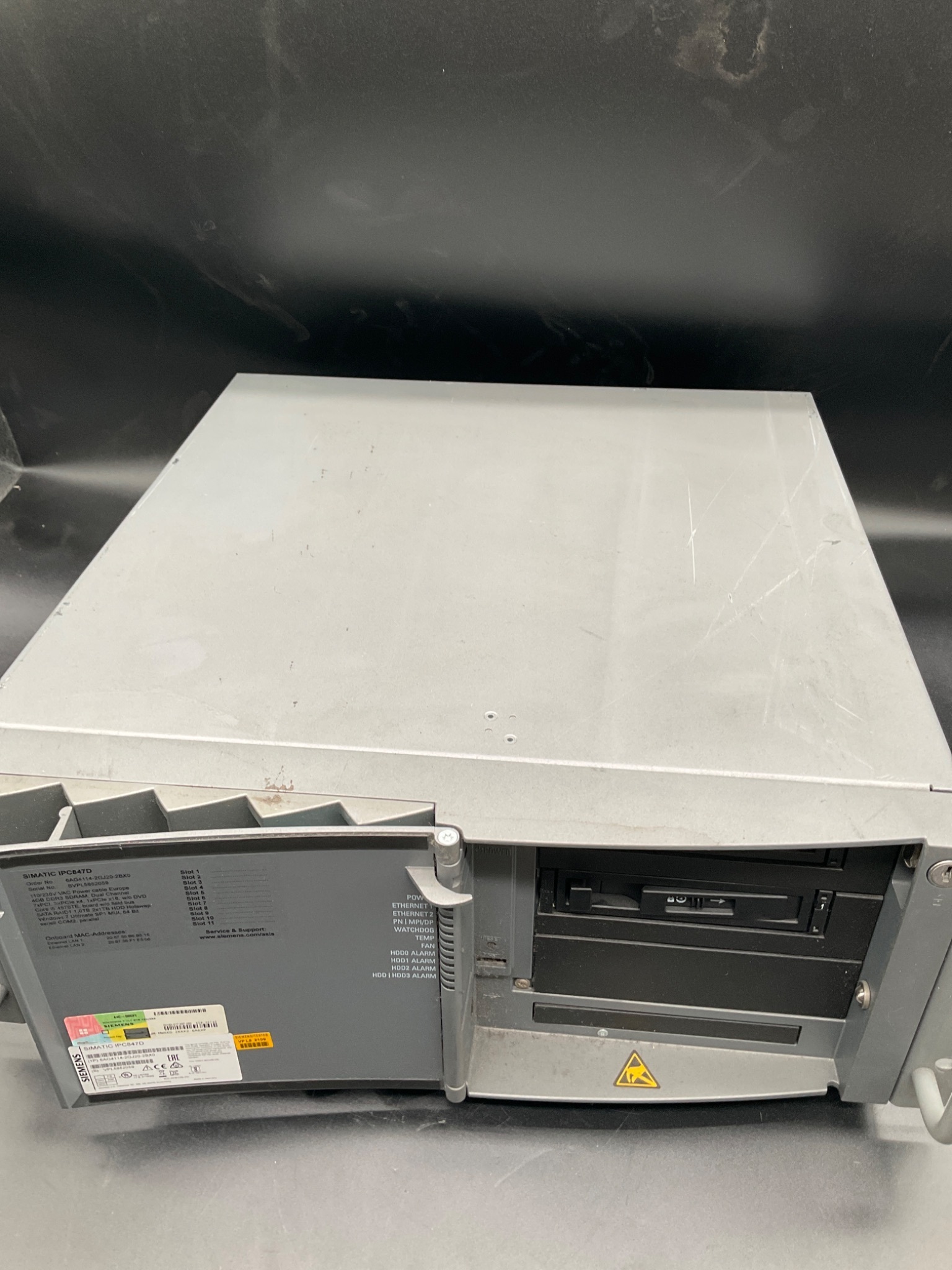 SIEMENS SIMATIC IPC847D 6AG4114‑2GJ20‑2BX0 Industrial PC USED 4