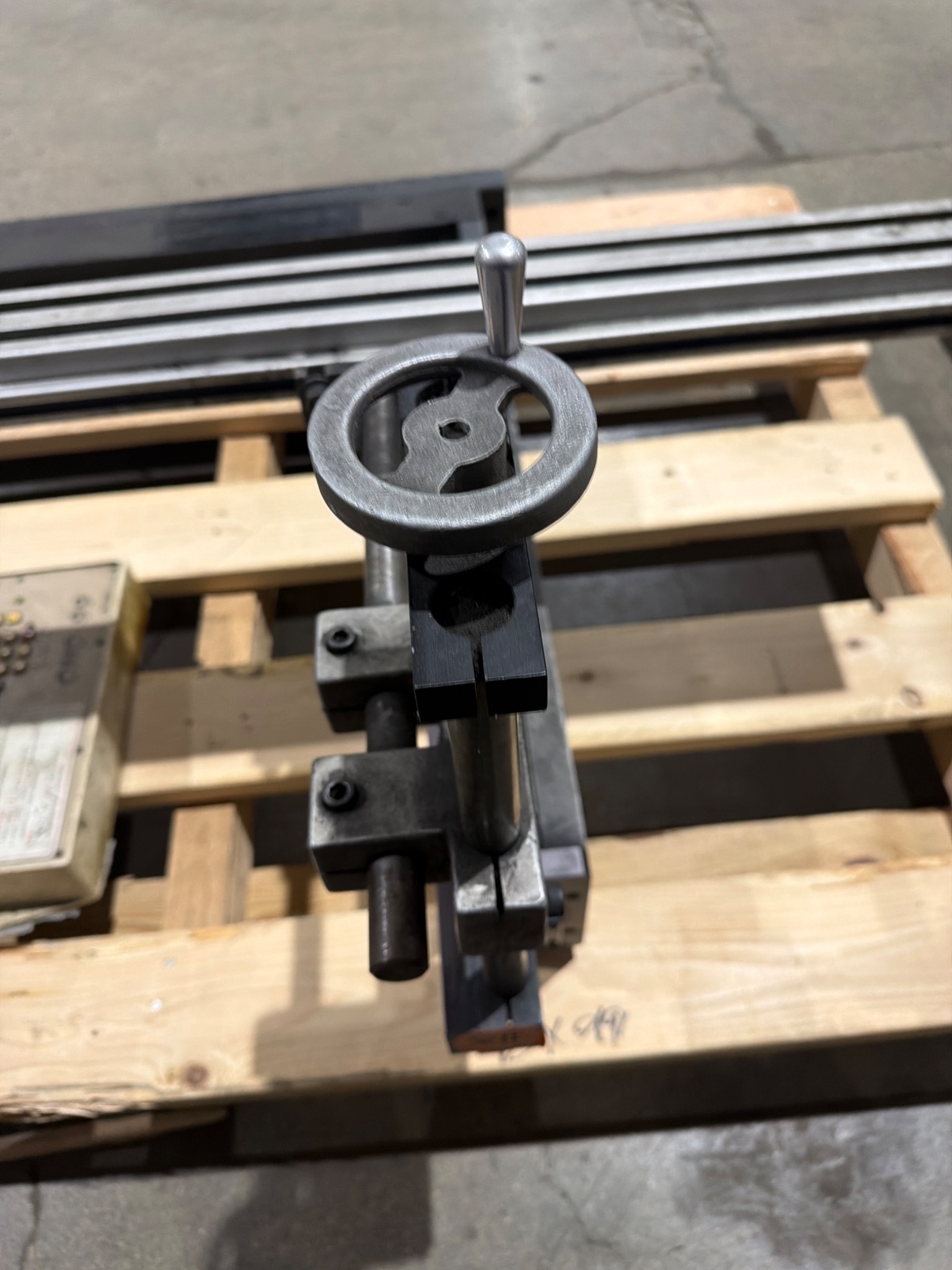 Autogauge G24 Backgauge System with CNC 99 Controller USED 5