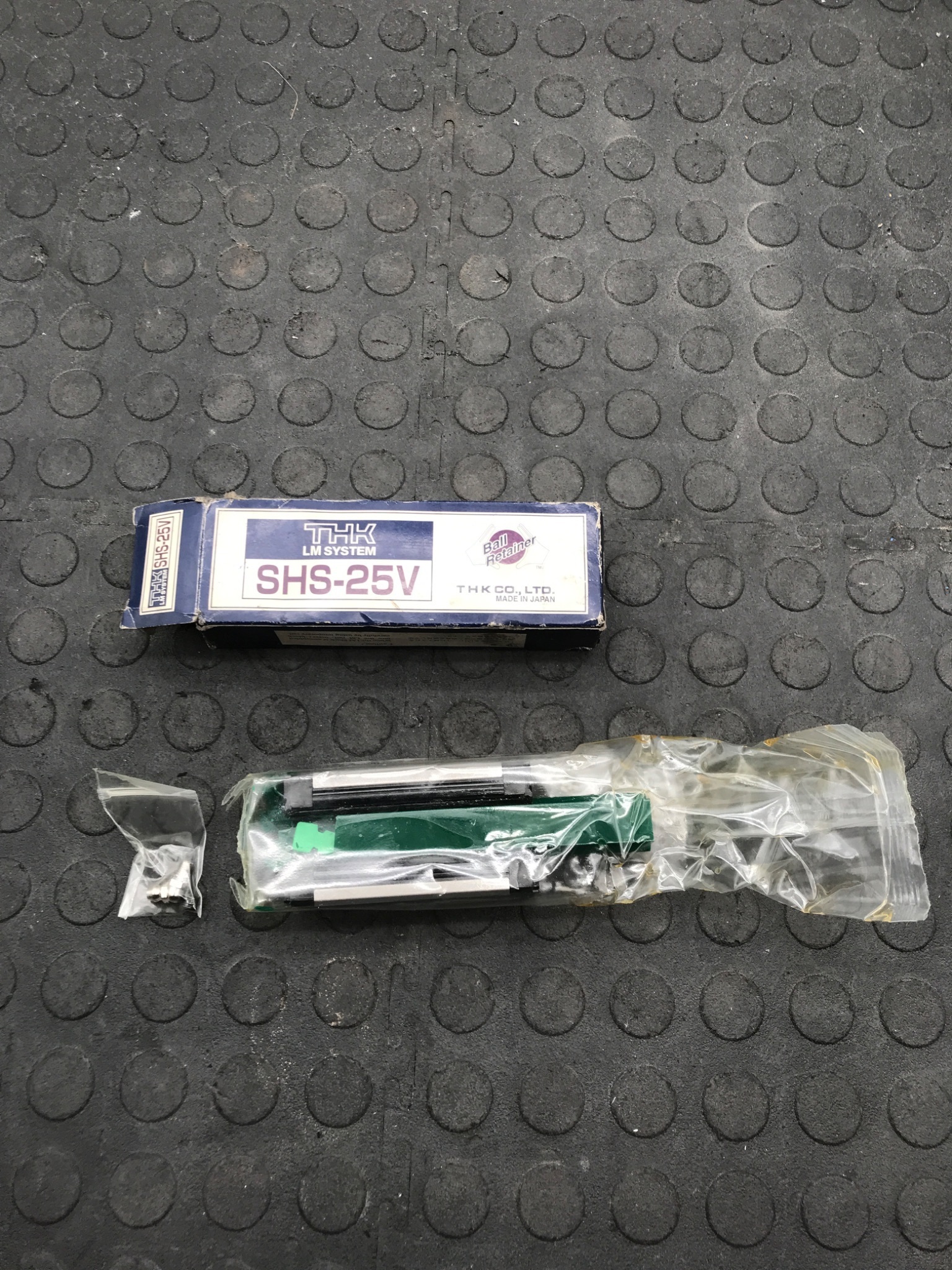 THK SHS‑25V Linear Guide Block NEW 2