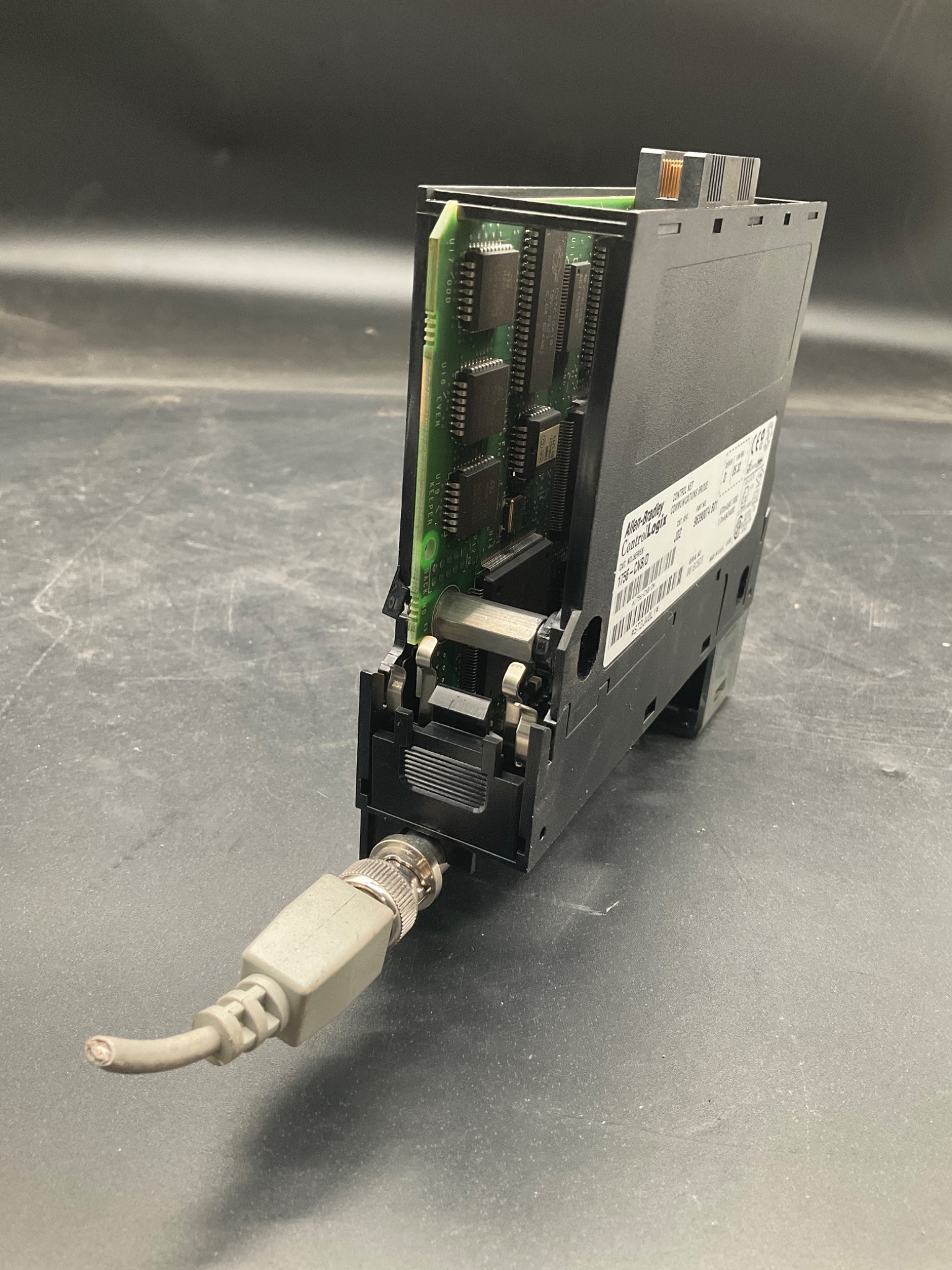ALLEN‑BRADLEY 1756‑CNB/D ControlNet Bridge Module USED 2
