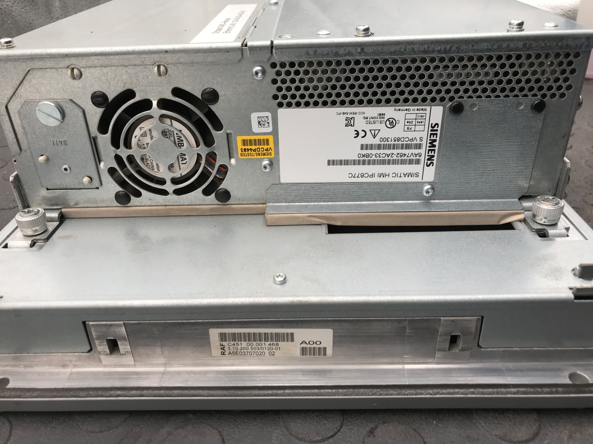 SIEMENS 6AV7462‑2AC33‑0BK0 SIMATIC HMI Panel USED 7