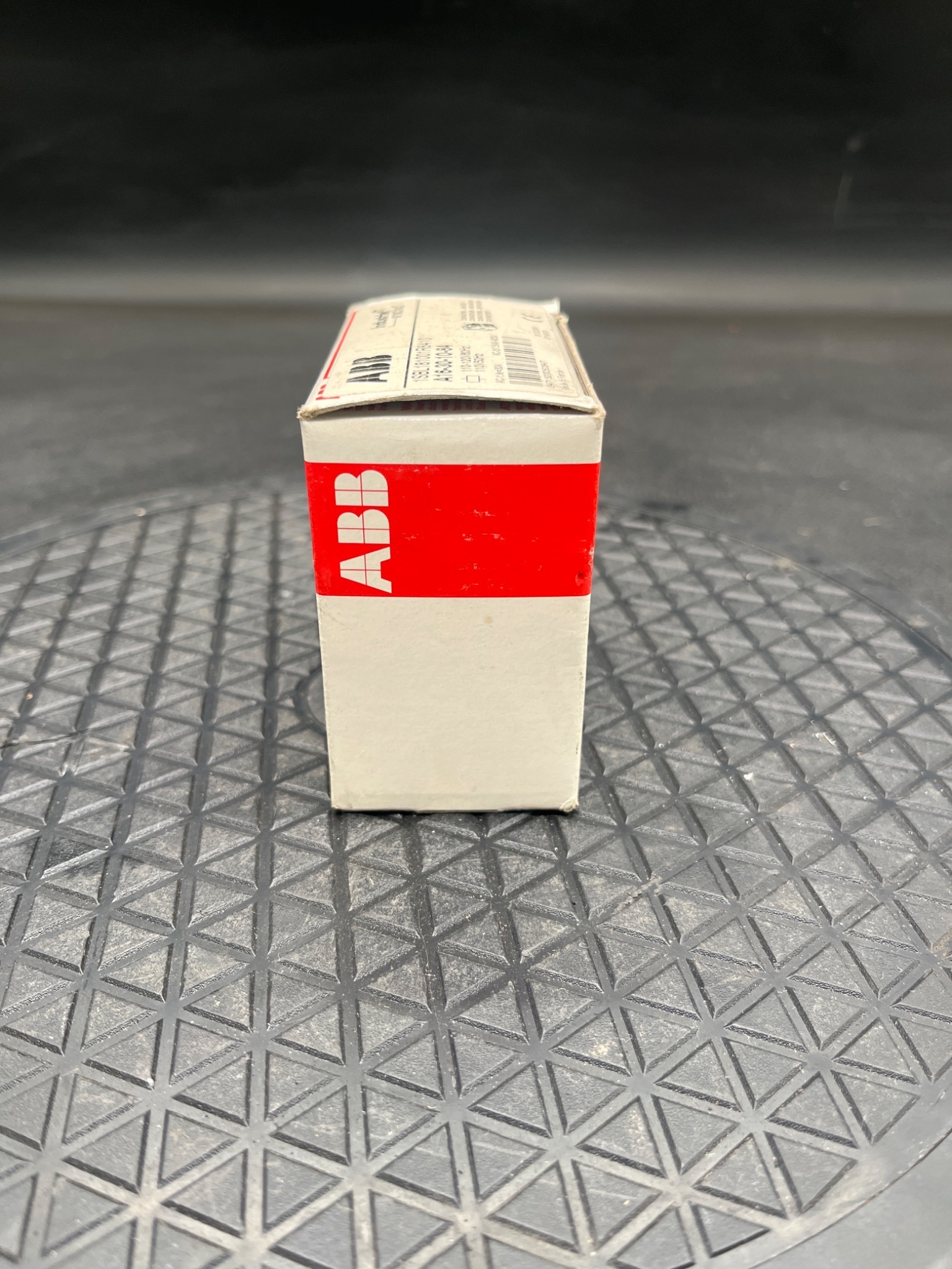 ABB 1SBL181001R8410 A16‑30‑10‑84 Contactor NEW 2
