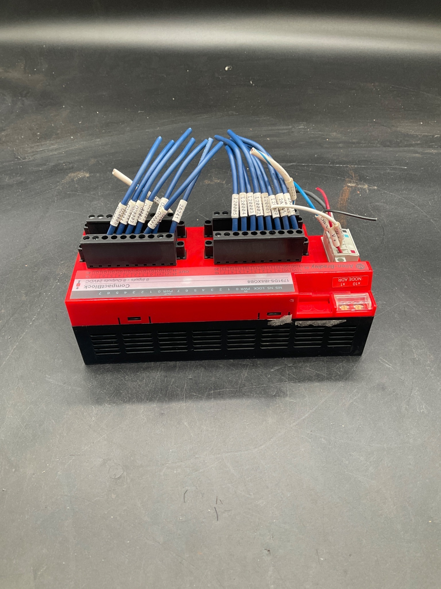 ALLEN‑BRADLEY 1791DS‑IBBXOB8 CompactBlock Safety I/O Module USED 0