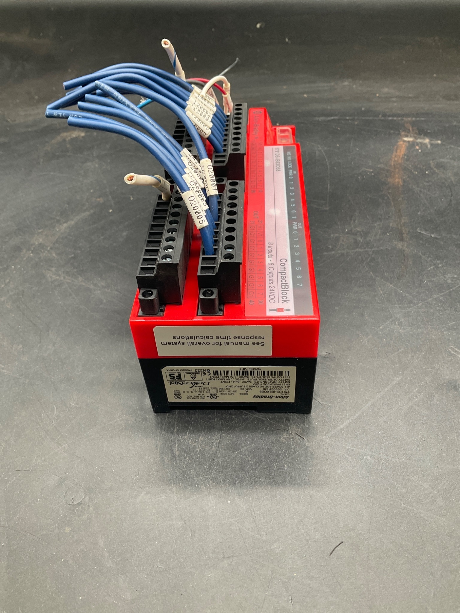 ALLEN‑BRADLEY 1791DS‑IBBXOB8 CompactBlock Safety I/O Module USED 3