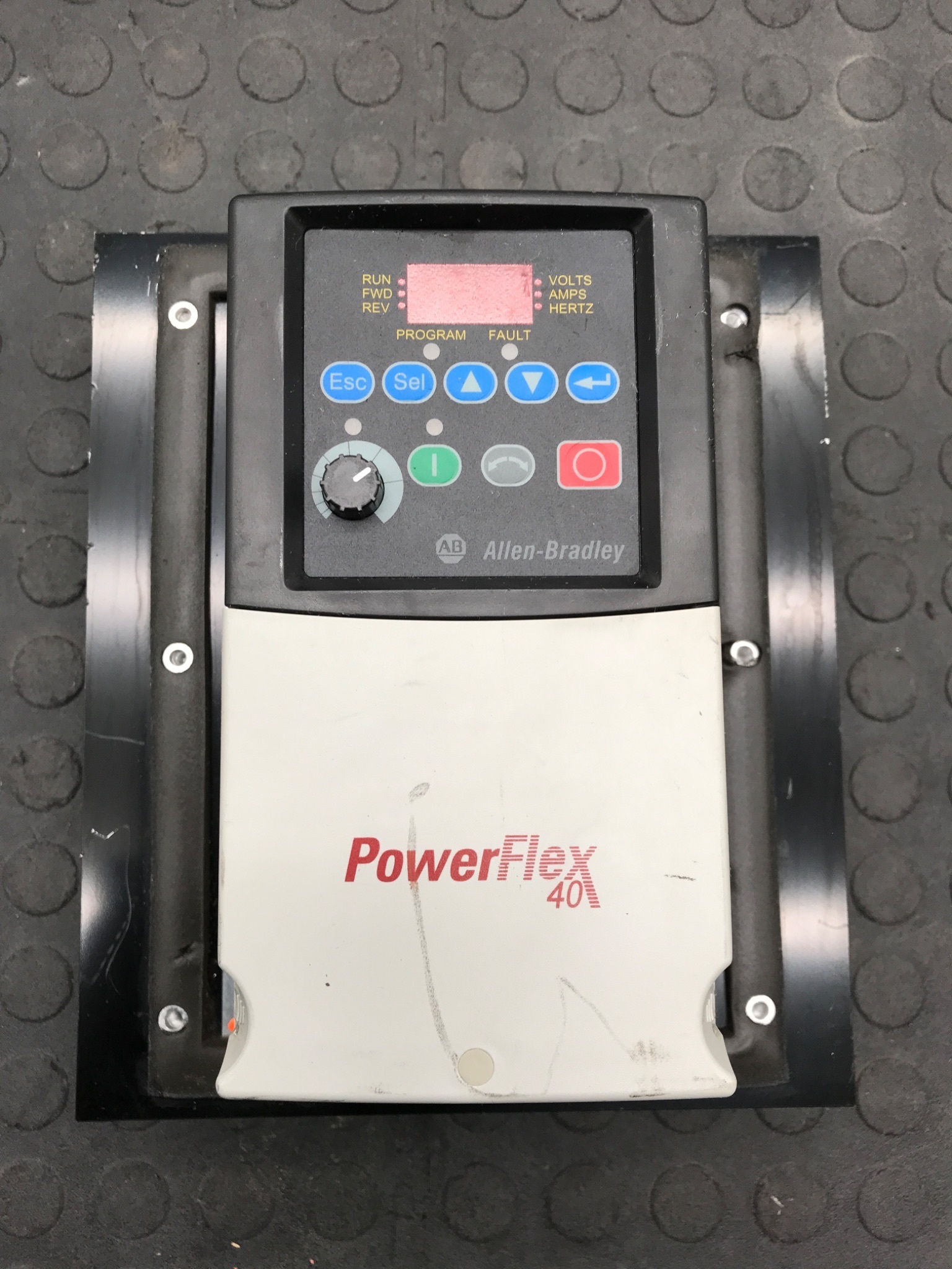 ALLEN‑BRADLEY 22B‑D4P0H204 PowerFlex 40 AC Drive USED 1