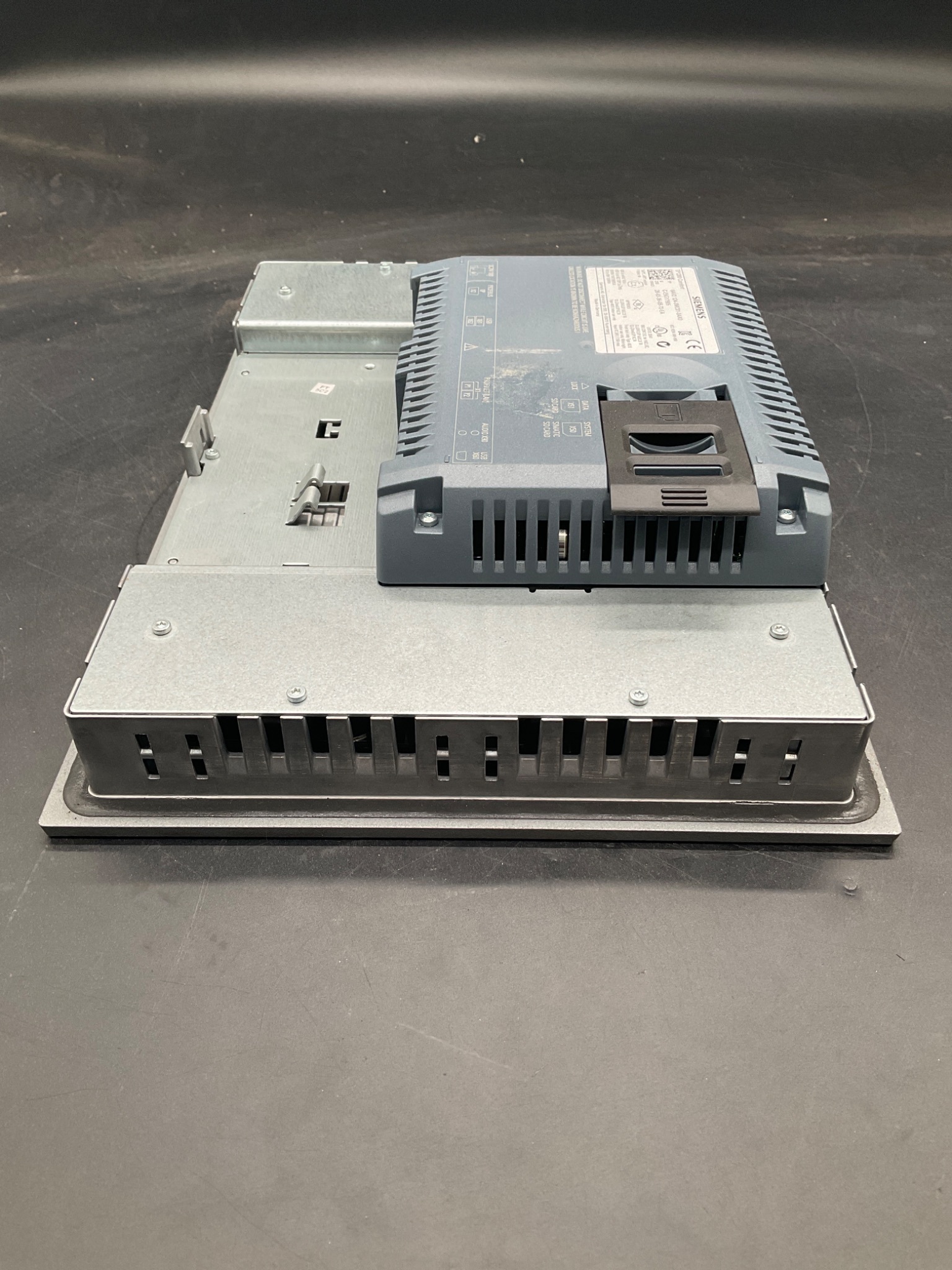 SIEMENS 6AV2124‑0MC01‑0AX0 SIMATIC TP1200 Comfort Touch HMI USED 4