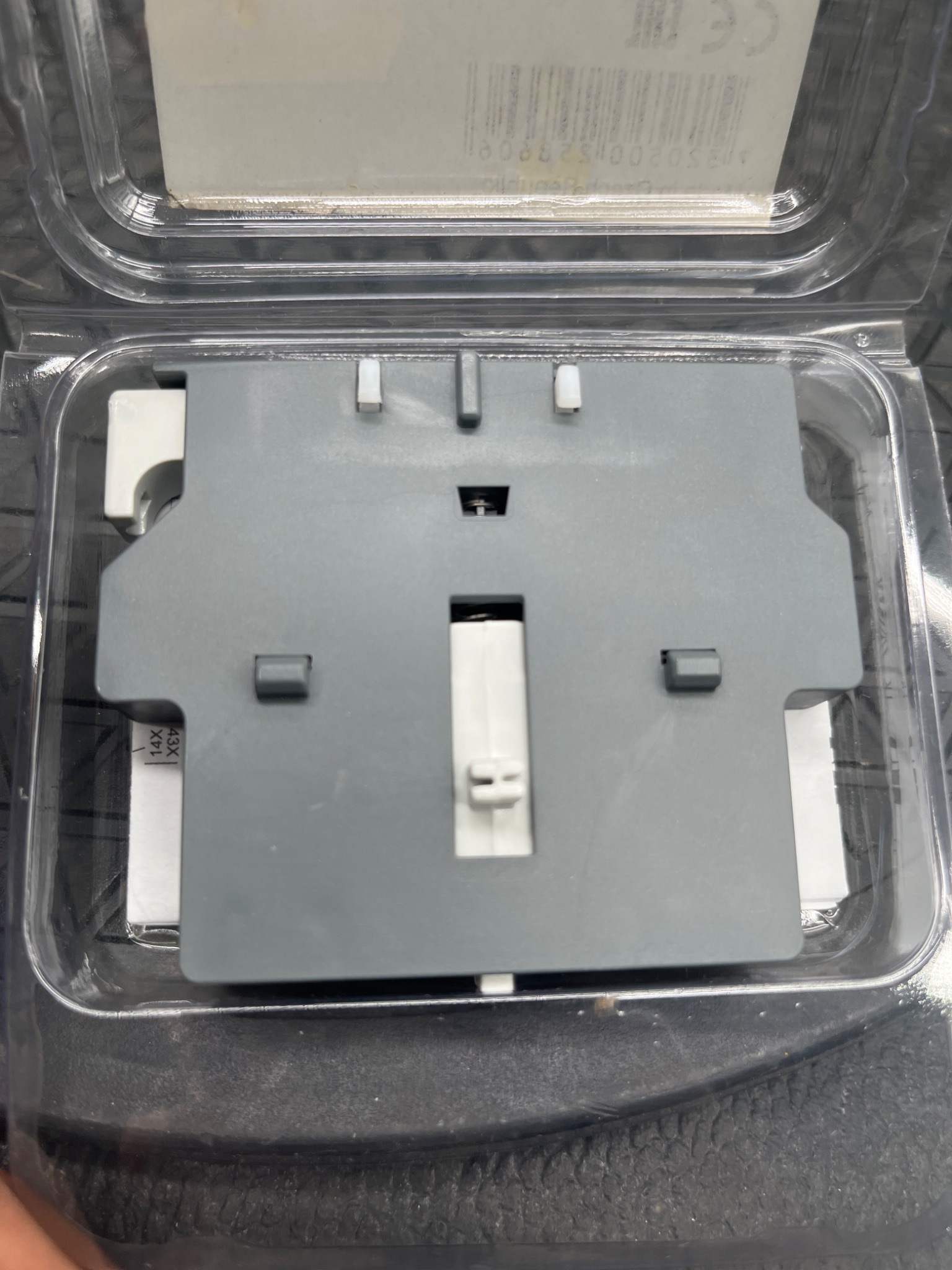 ABB 1SFN010716R1001 Auxiliary Contact Block NEW 3