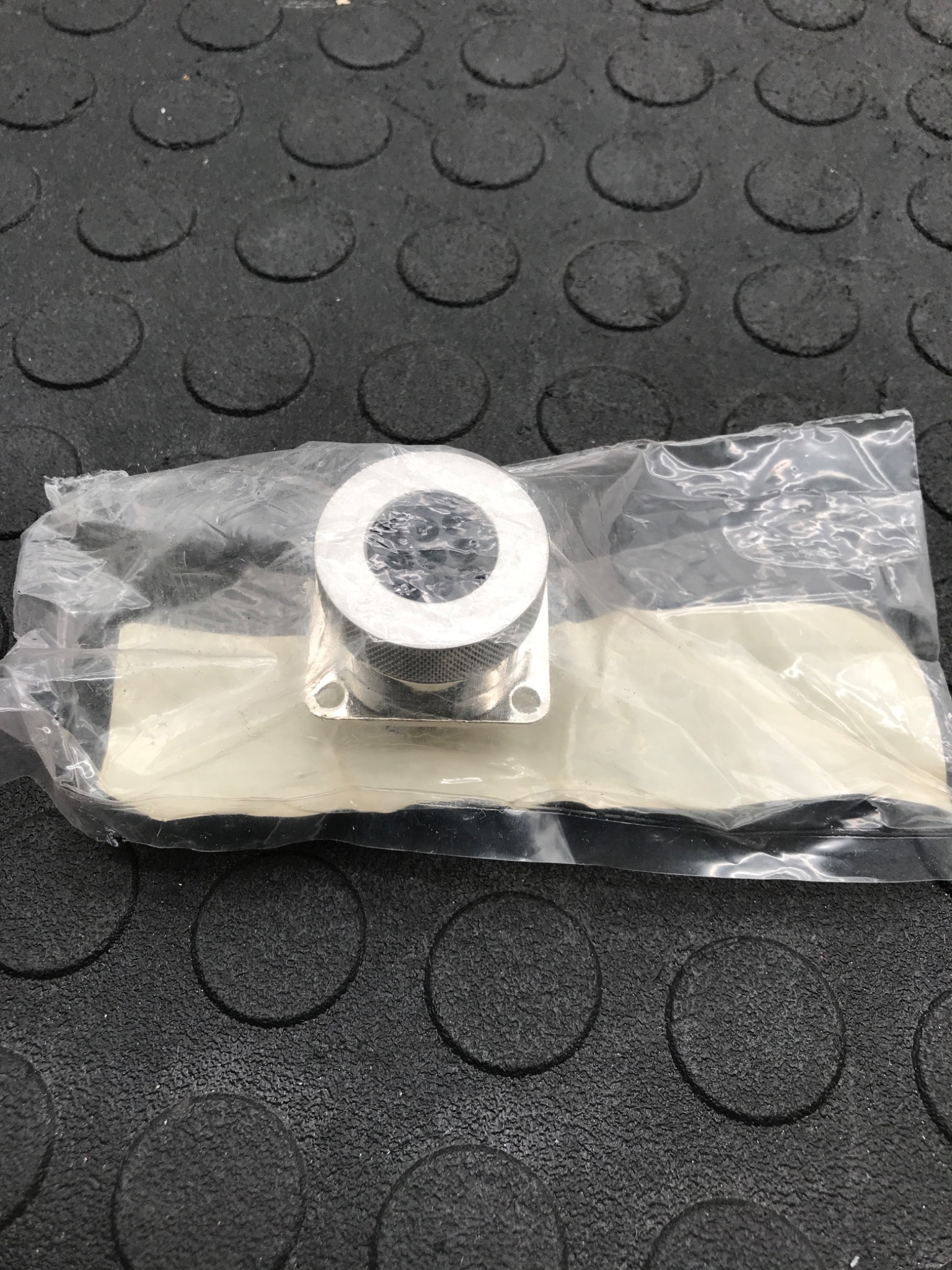 THOMAS & BETTS M1731‑S09 Panel Mount Circular Connector NEW 1