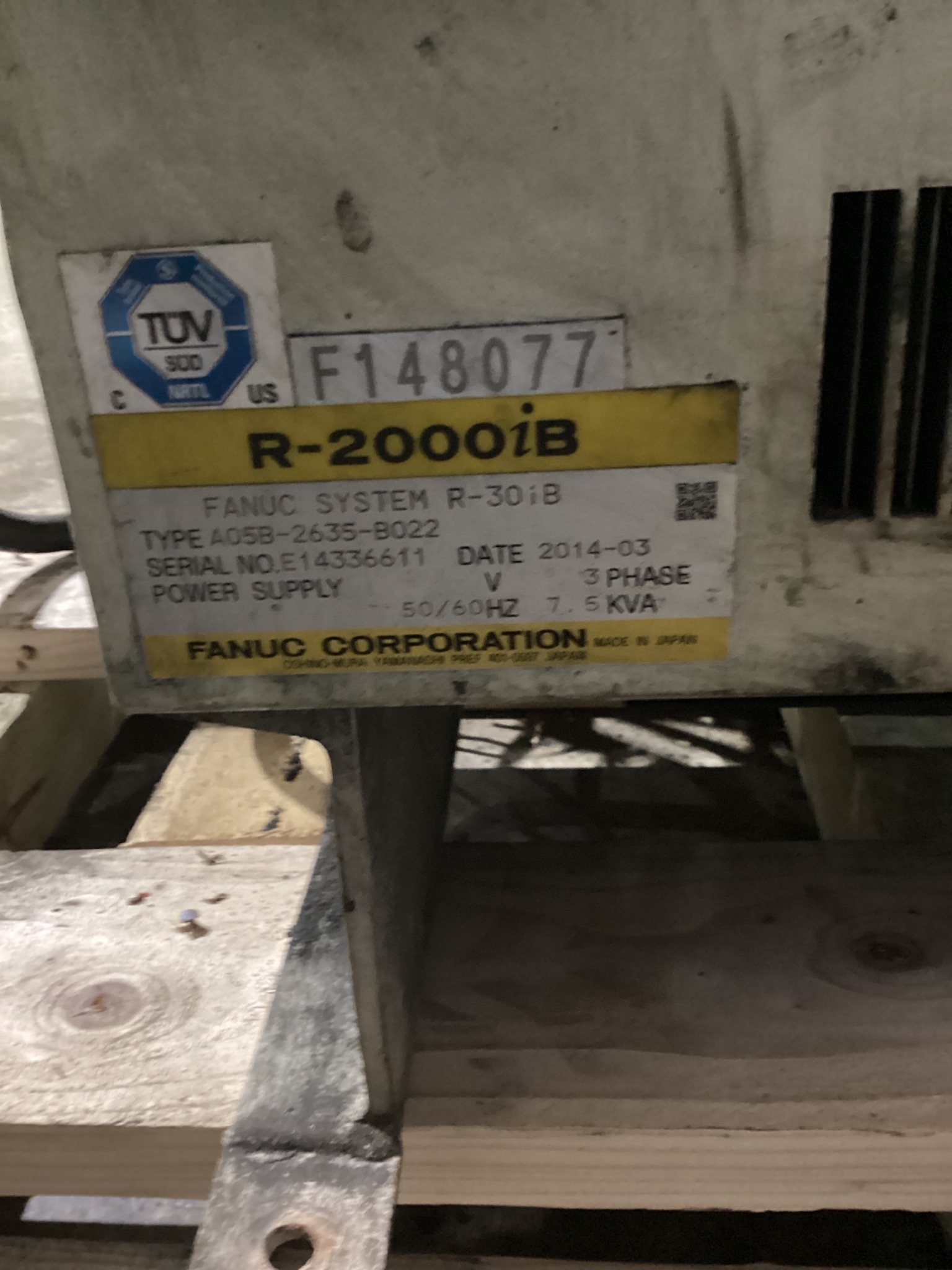 FANUC R-2000iB/210F w/ R-30iB Controls USED - Missing Teach Pendant 10