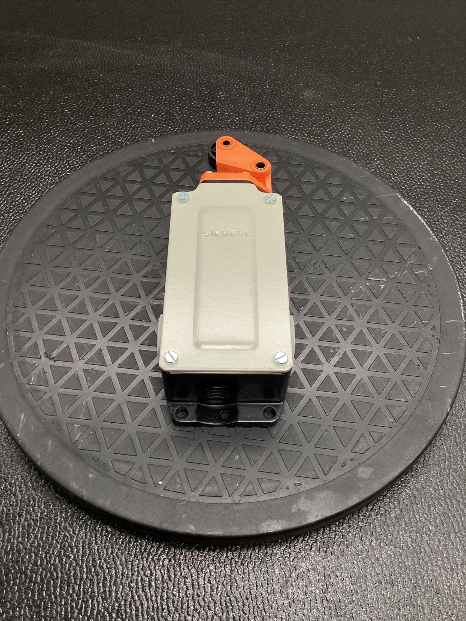SIEMENS 3SE3 404‑1E Position Switch NEW 3