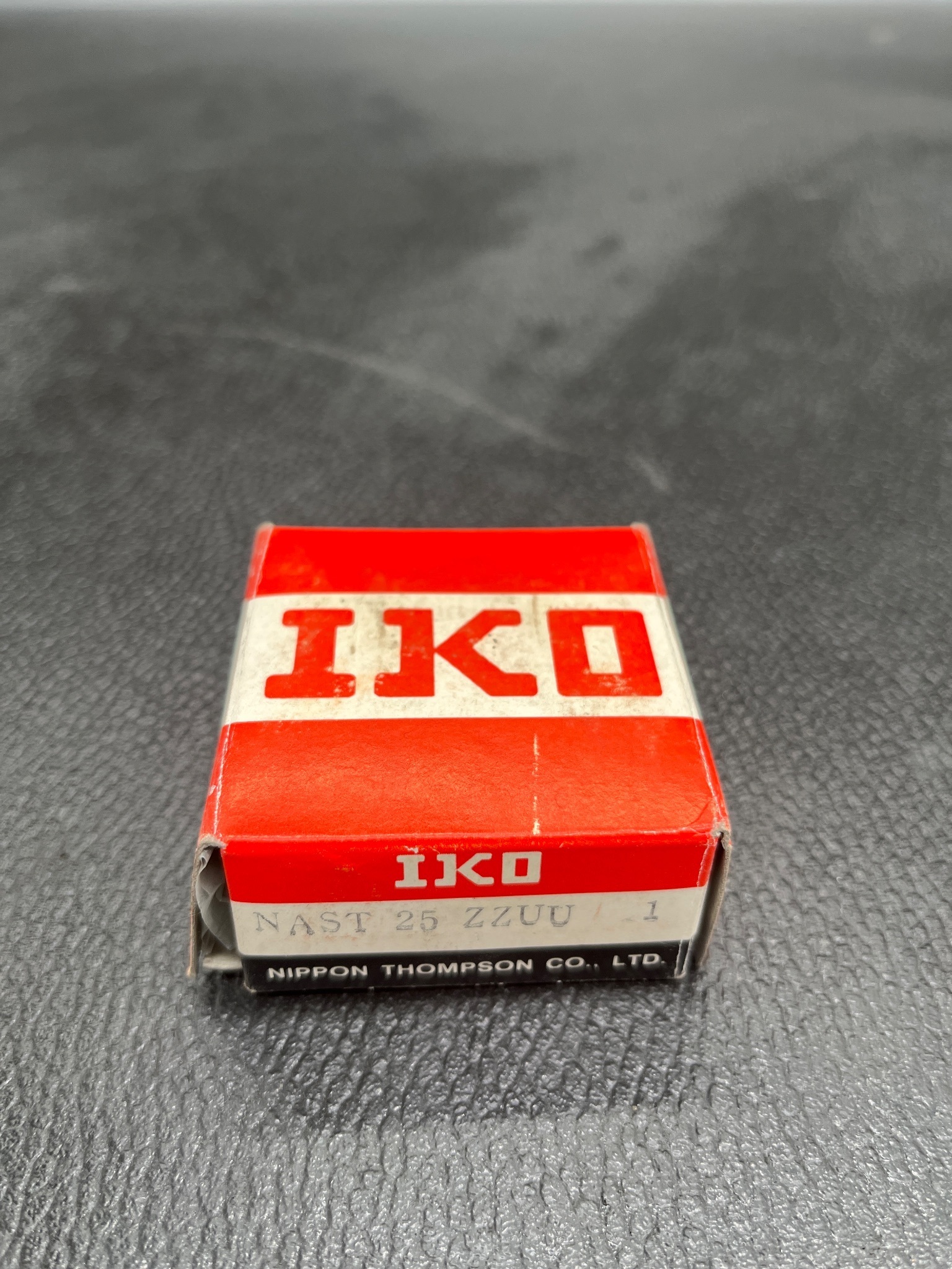 IKO NAST 25 ZZUU Track Roller Bearing NEW 0