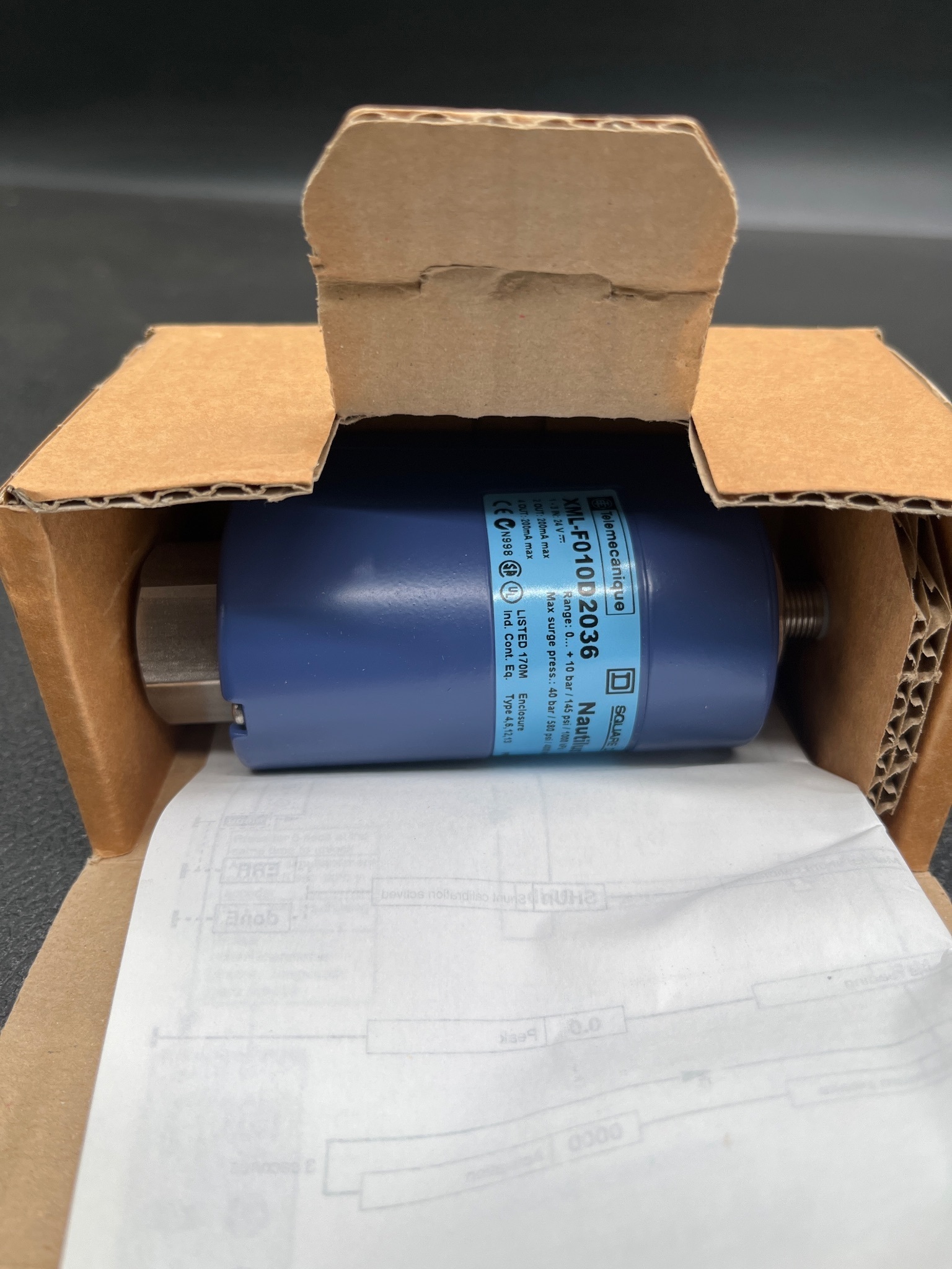TELEMECANIQUE XML‑F010D2036 Pressure Transmitter NEW 1